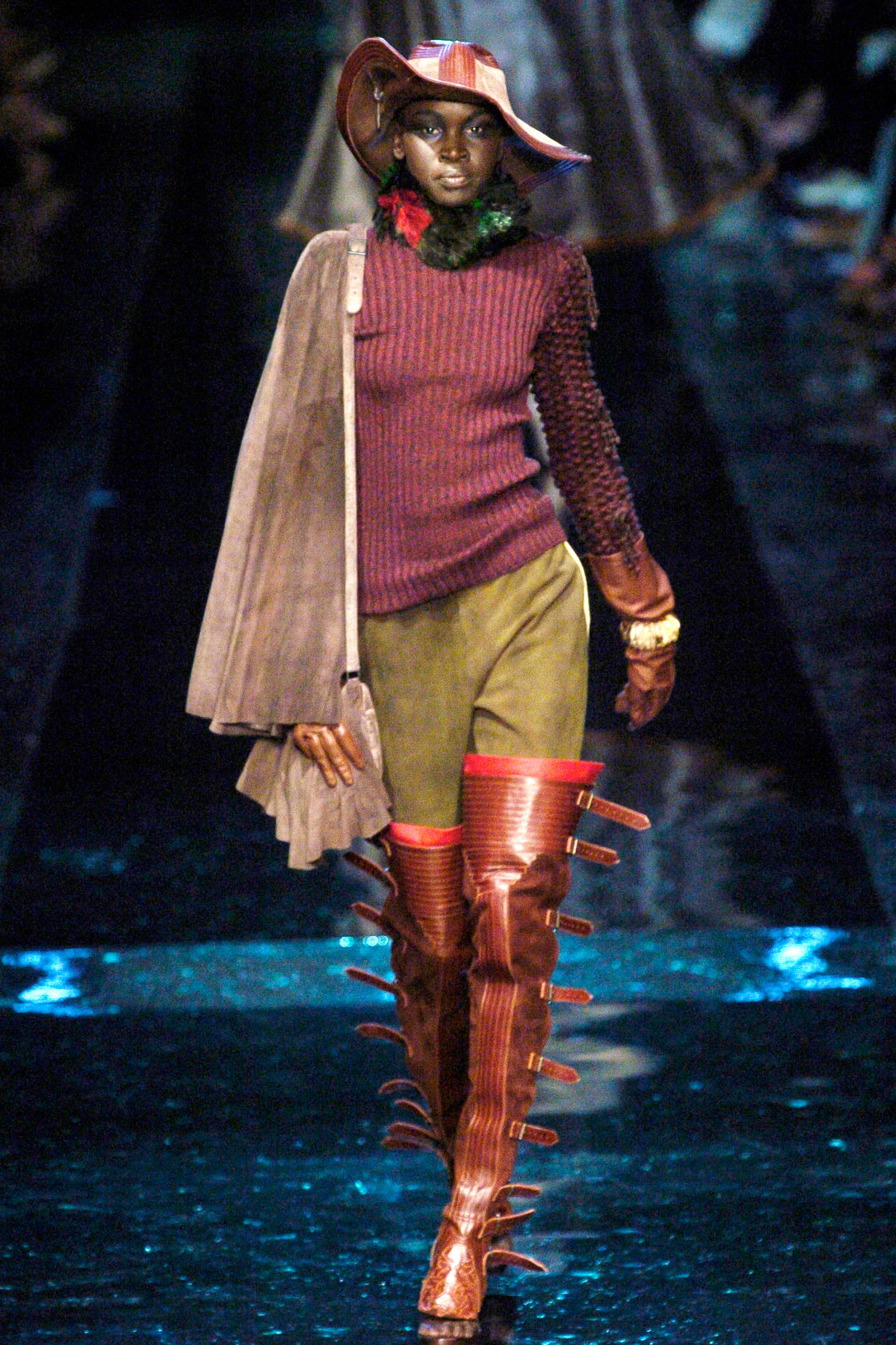 Jean Paul Gaultier F/W 04 Couture Look 3