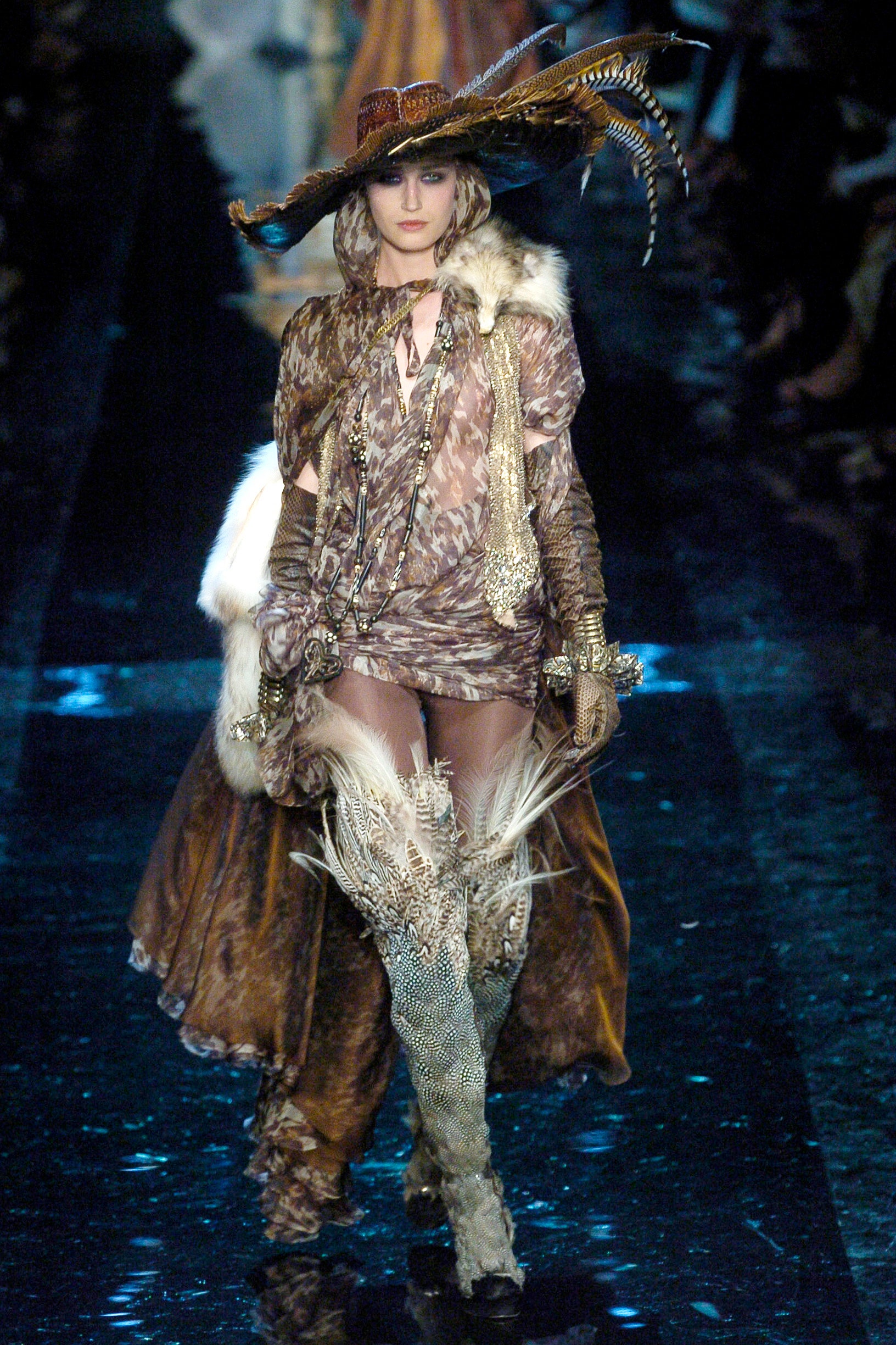 Jean Paul Gaultier F/W 04 Couture Look 17