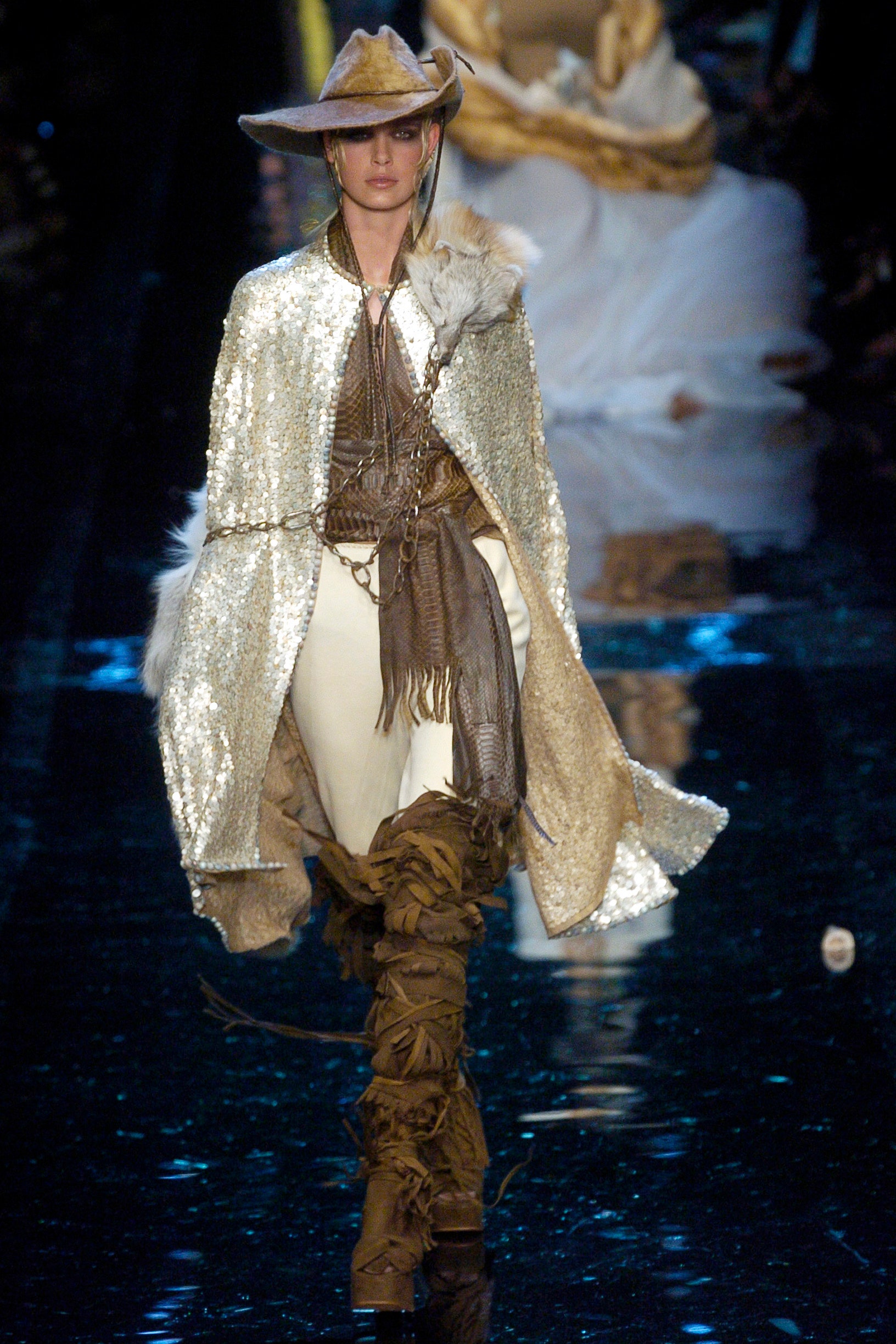 Jean Paul Gaultier F/W 04 Couture Look 19