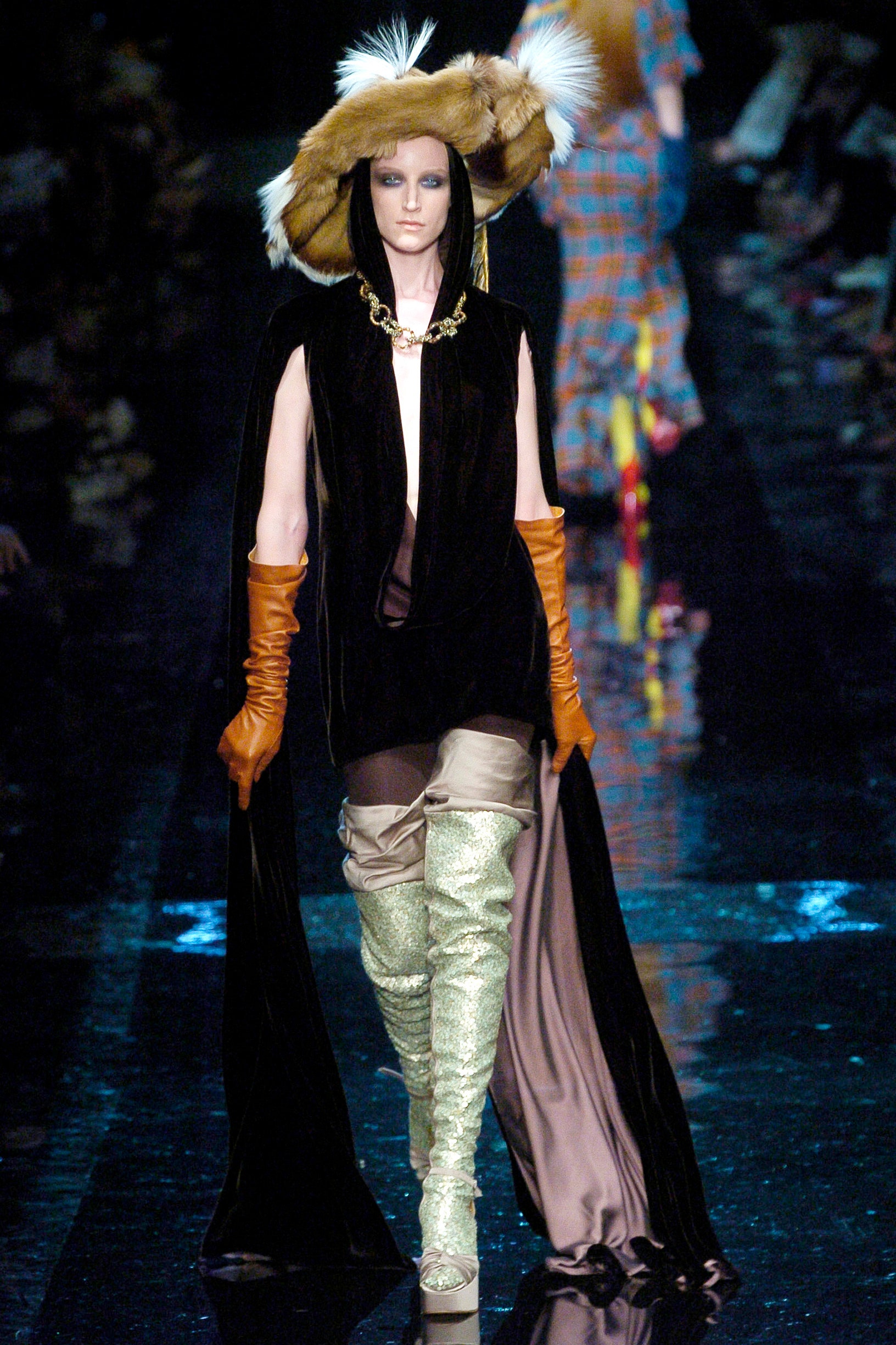 Jean Paul Gaultier F/W 04 Couture Look 21