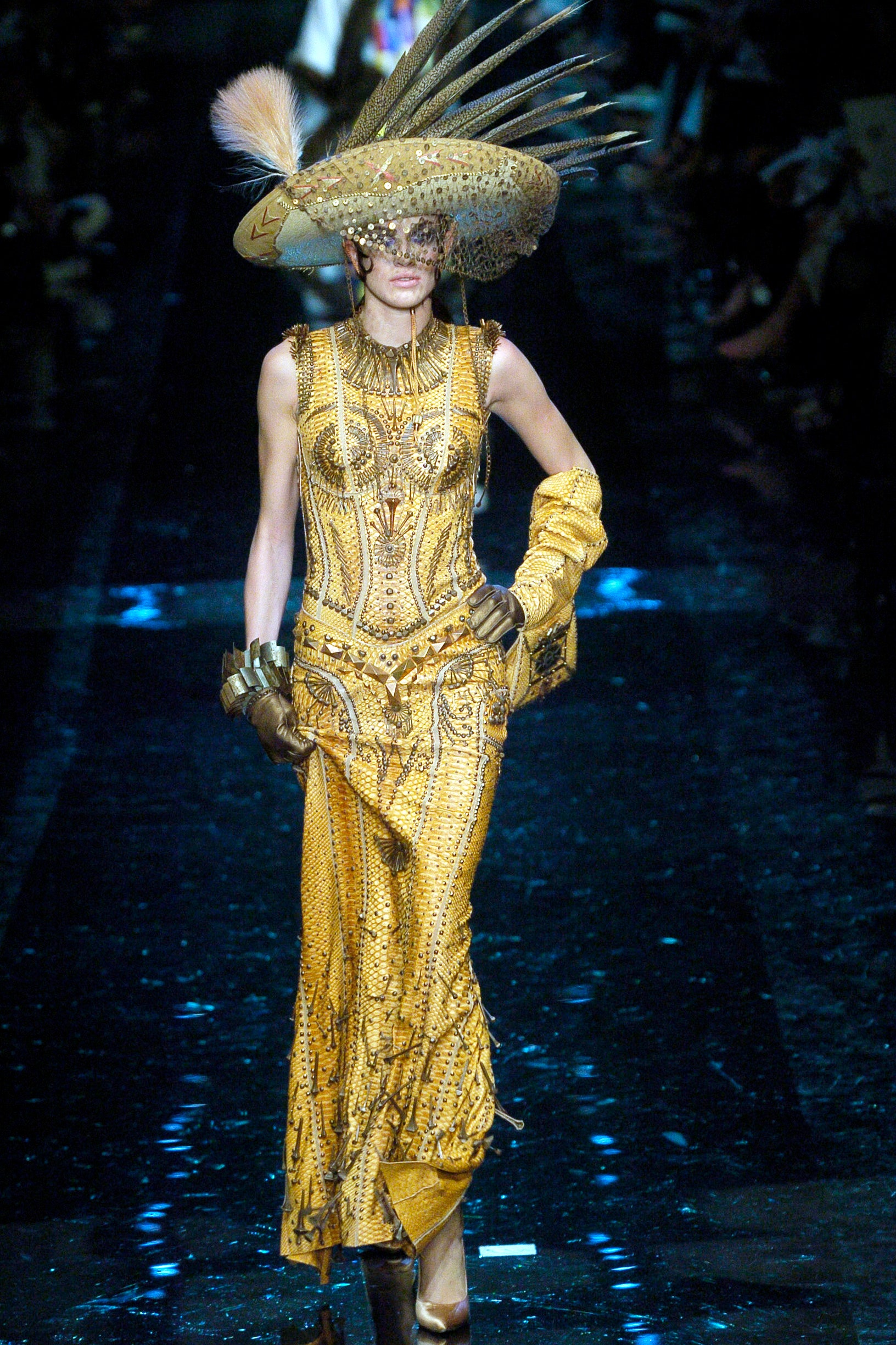 Jean Paul Gaultier F/W 04 Couture Look 28