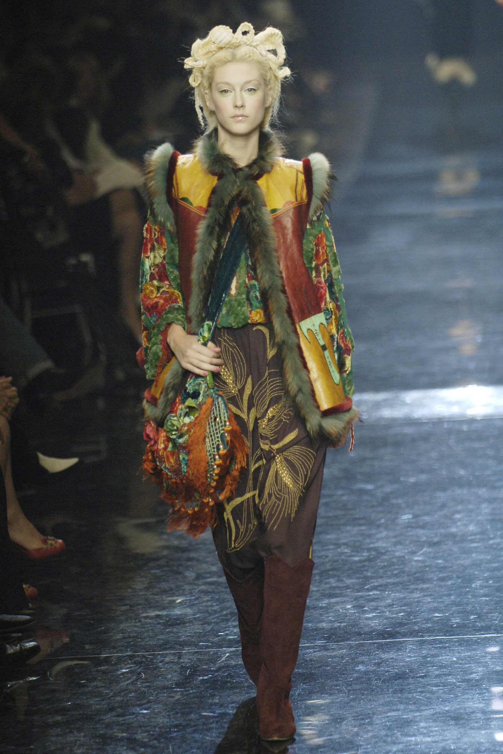 Jean Paul Gaultier F/W 05 Couture Look 16