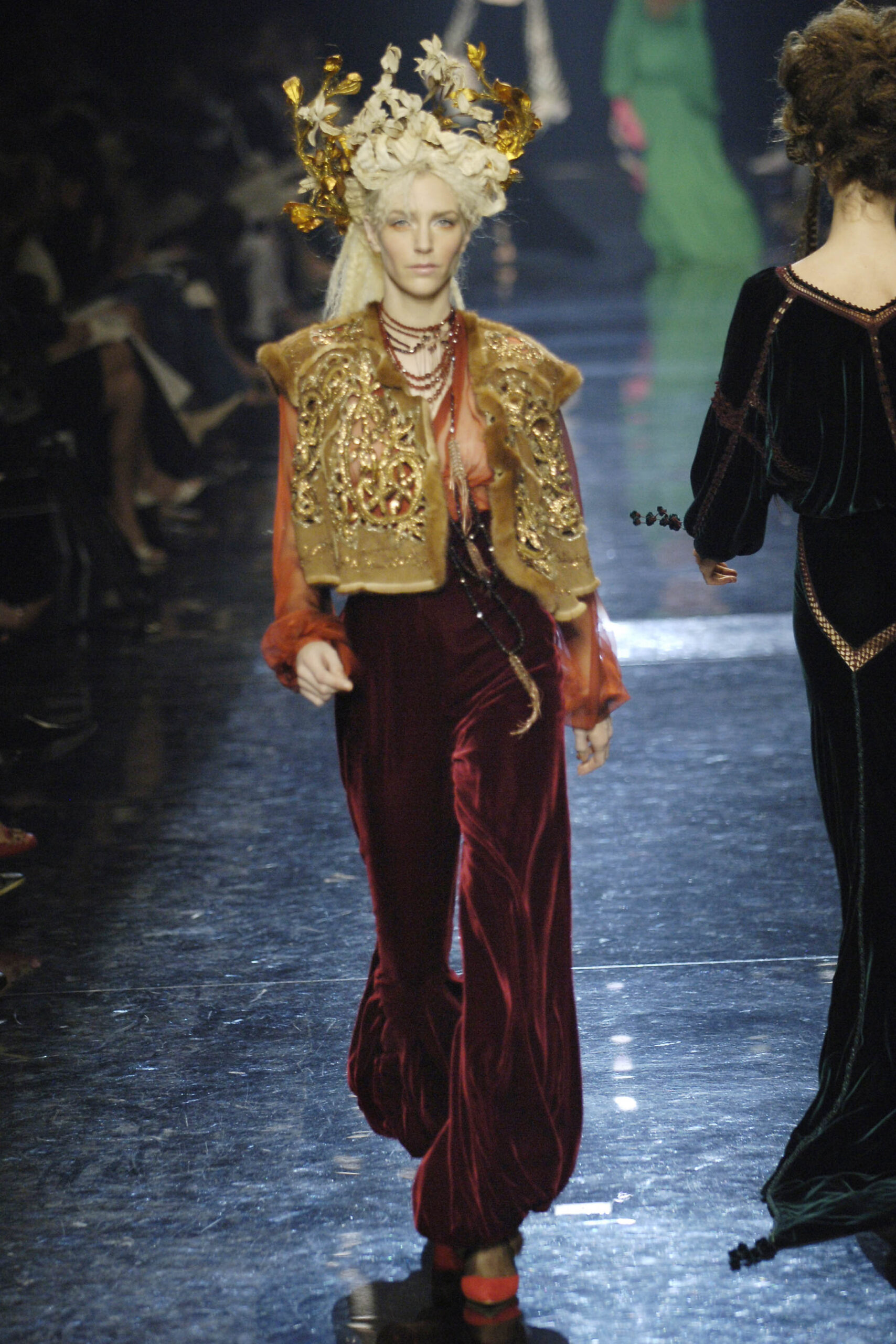 Jean Paul Gaultier F/W 05 Couture Look 31