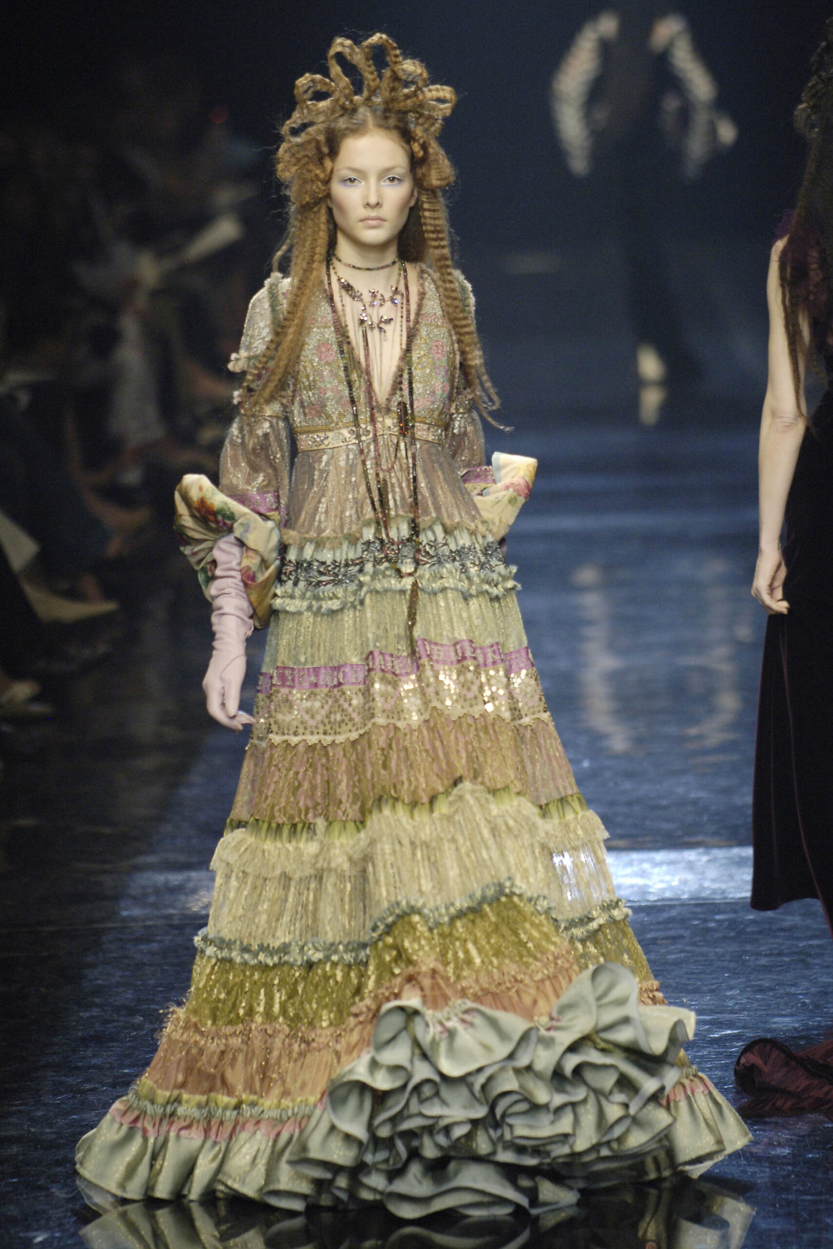 Jean Paul Gaultier F/W 05 Couture Look 34