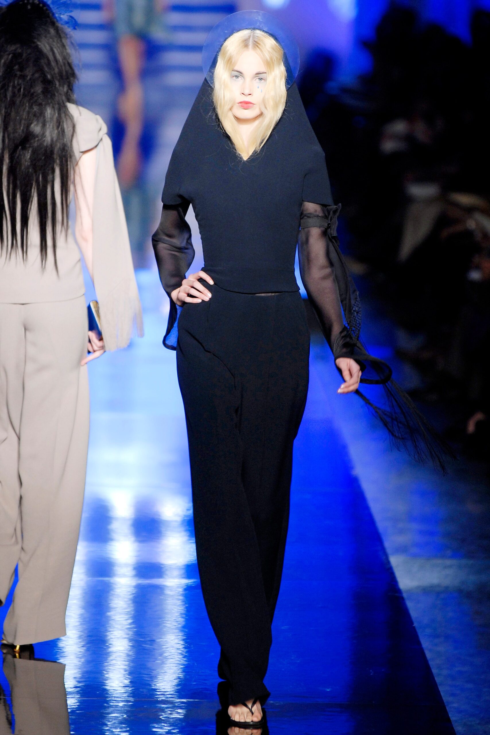 Jean Paul Gaultier S/S 07 Couture Look 8