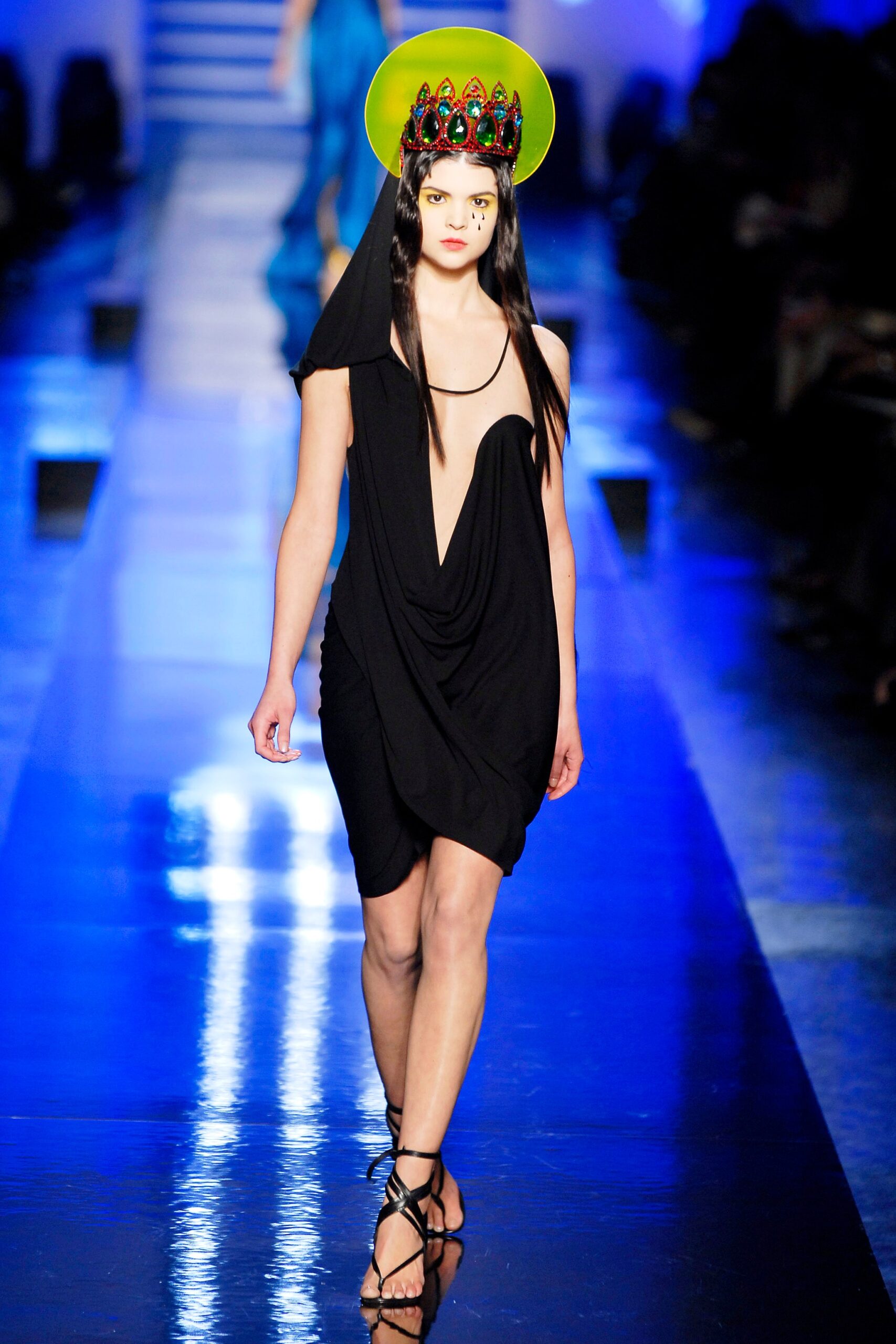 Jean Paul Gaultier S/S 07 Couture Look 15