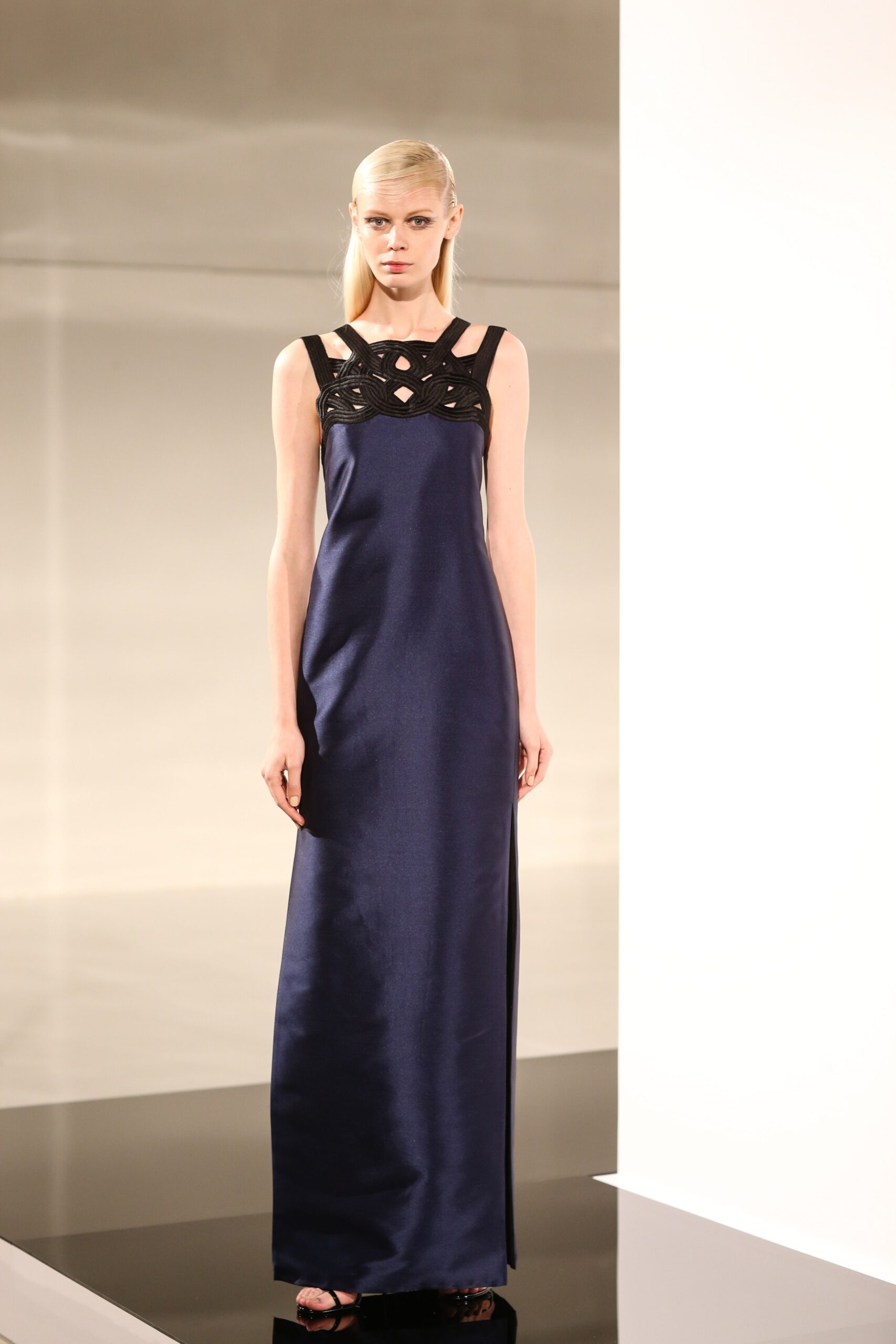 Josie Natori S/S 16 Look 10