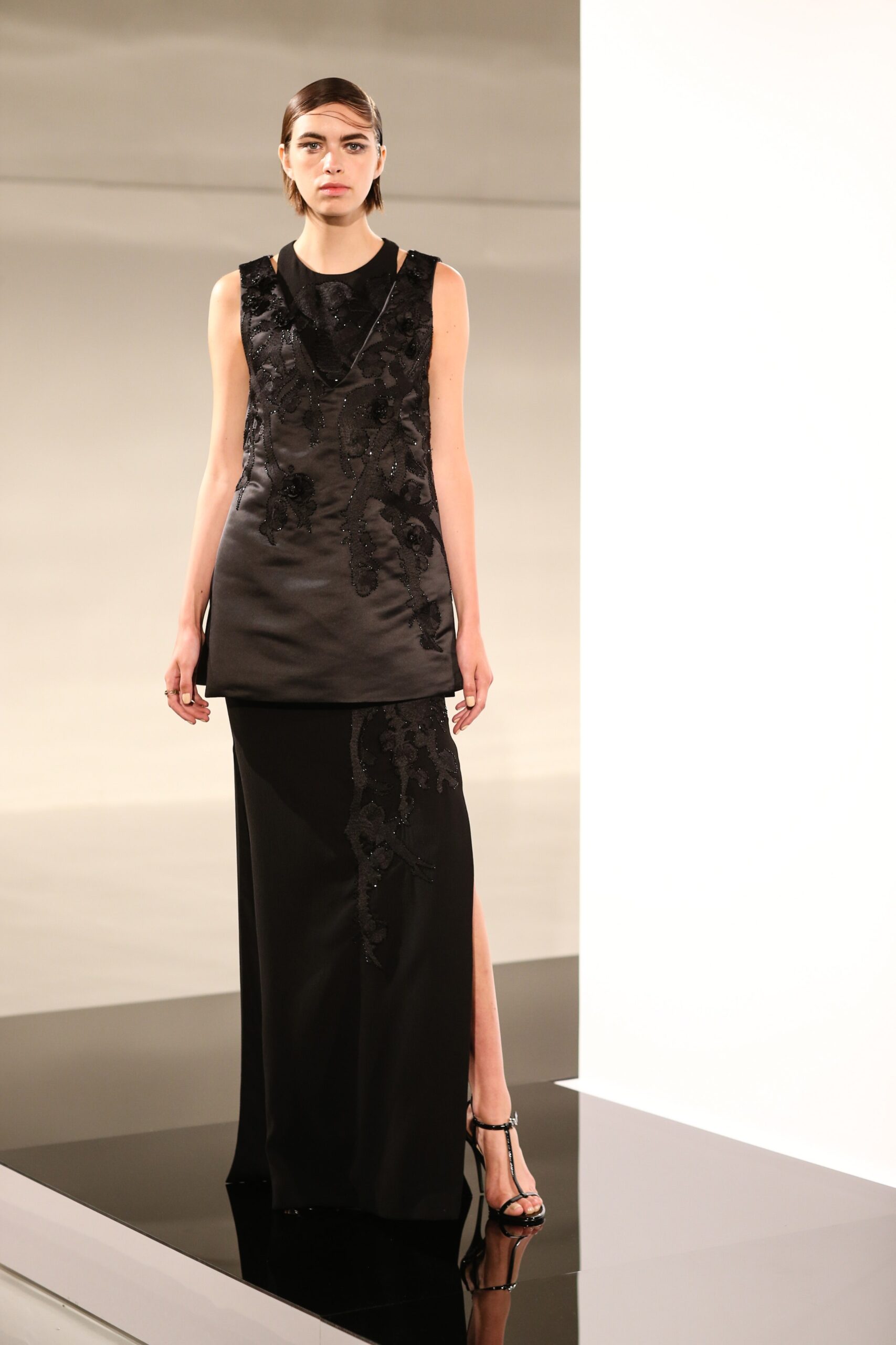 Josie Natori S/S 16 Look 16