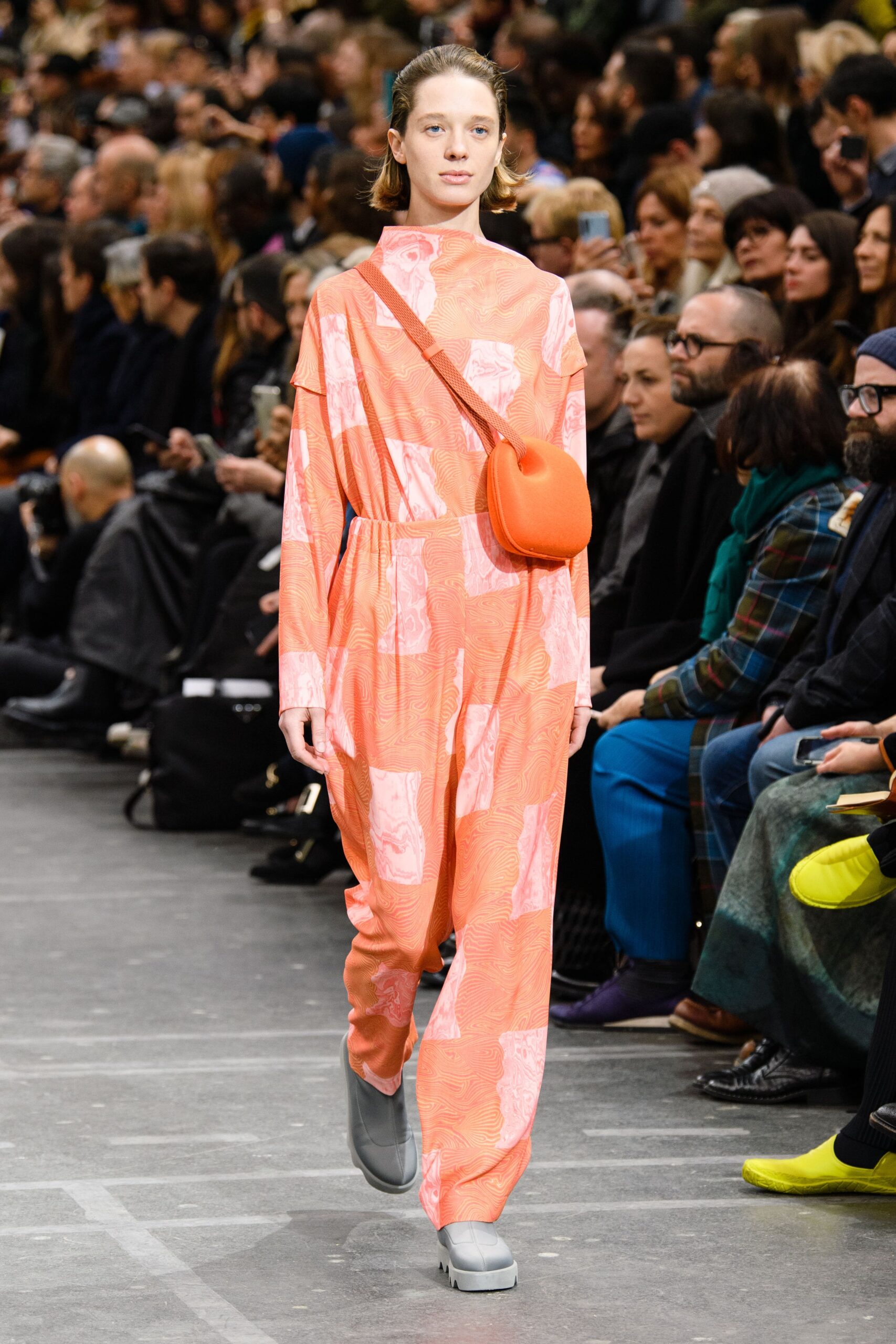 Issey Miyake F/W 20 Look 20