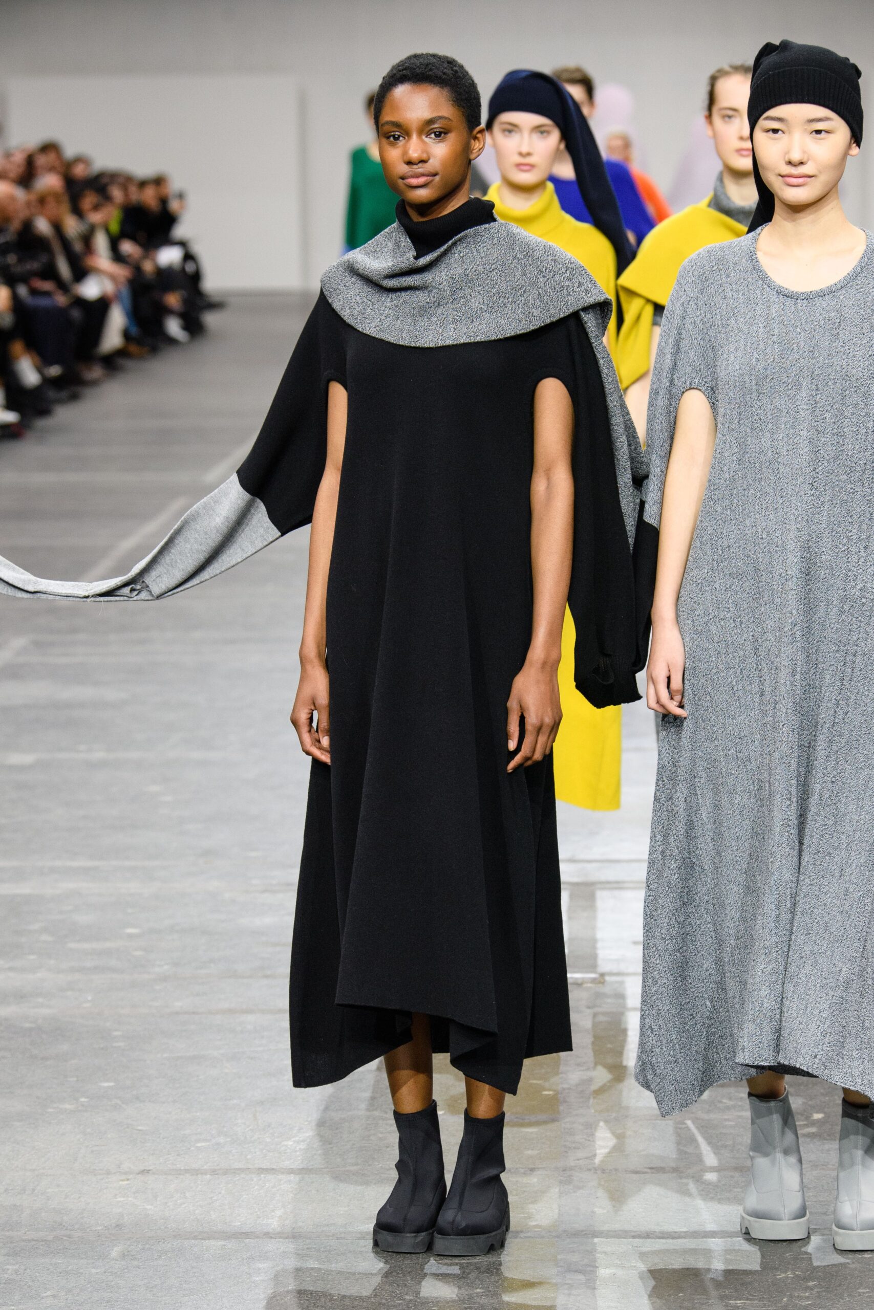 Issey Miyake F/W 20 Look 57