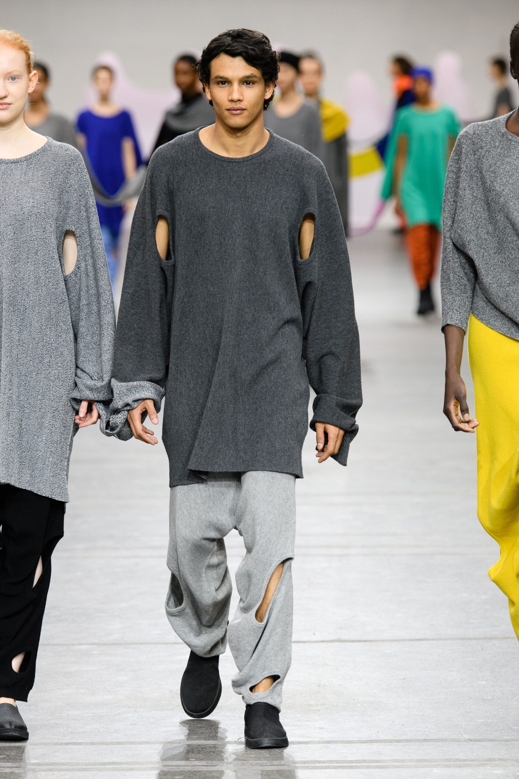 Issey Miyake F/W 20 Look 59