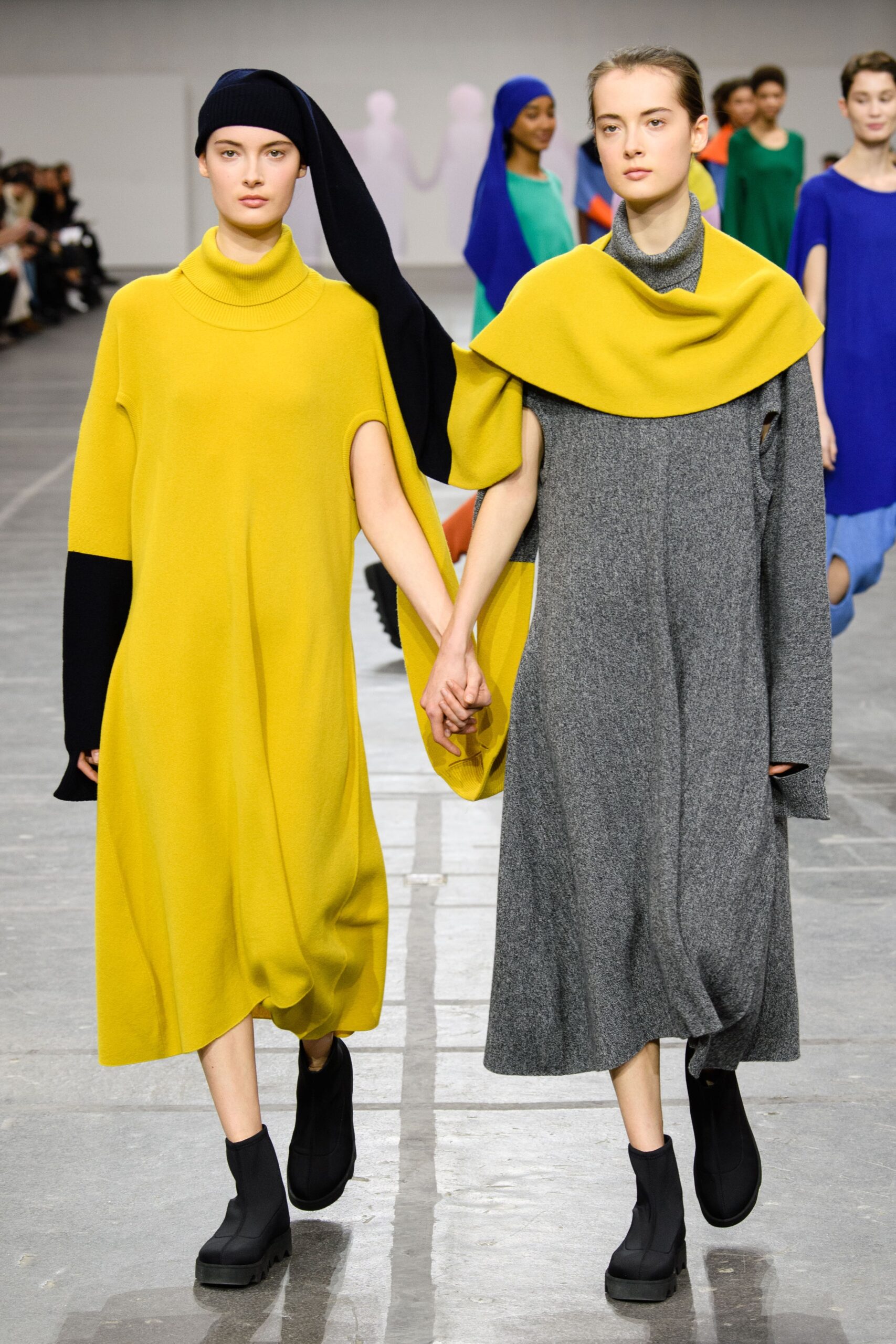 Issey Miyake F/W 20 Look 61