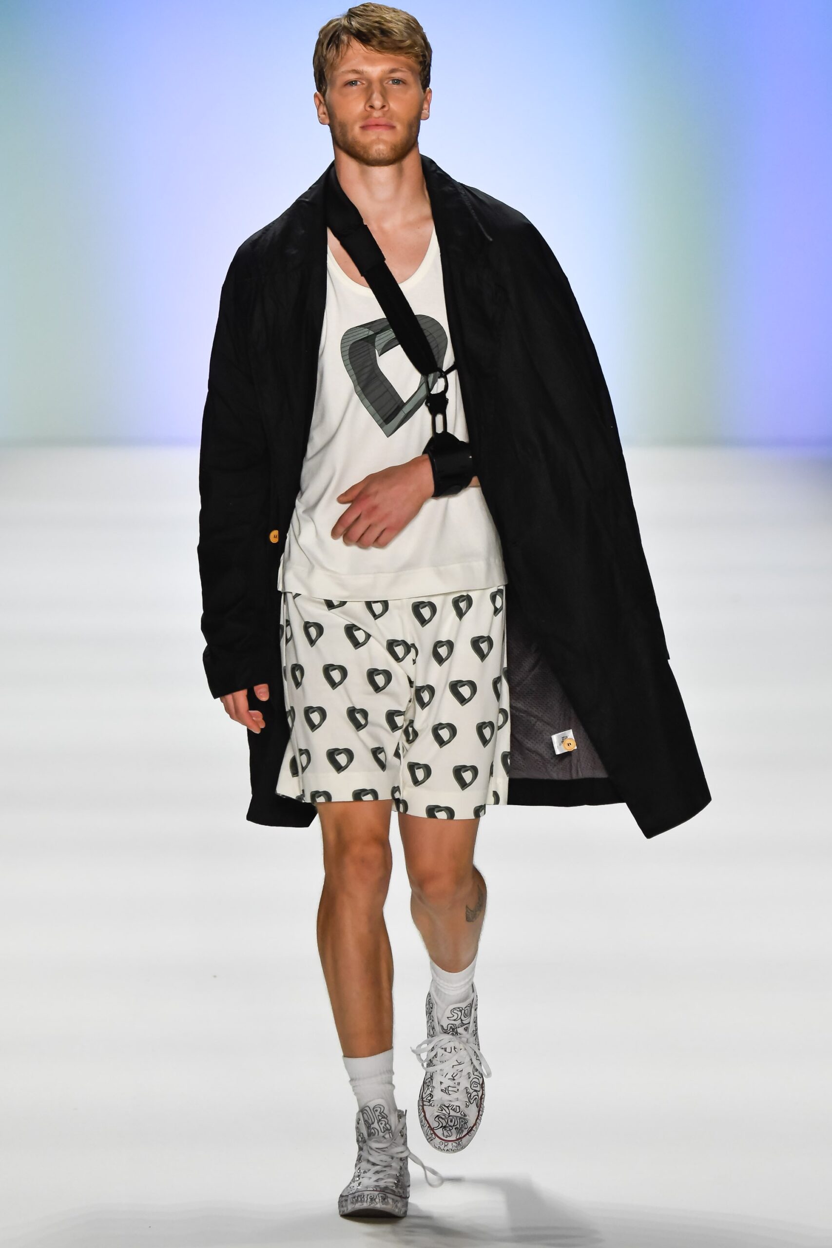 Julian Zigerli Berlin S/S 17 Look 2