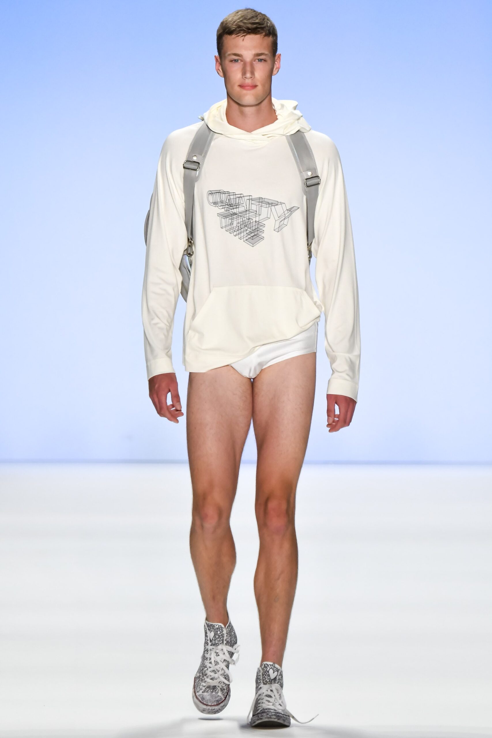 Julian Zigerli Berlin S/S 17 Look 15