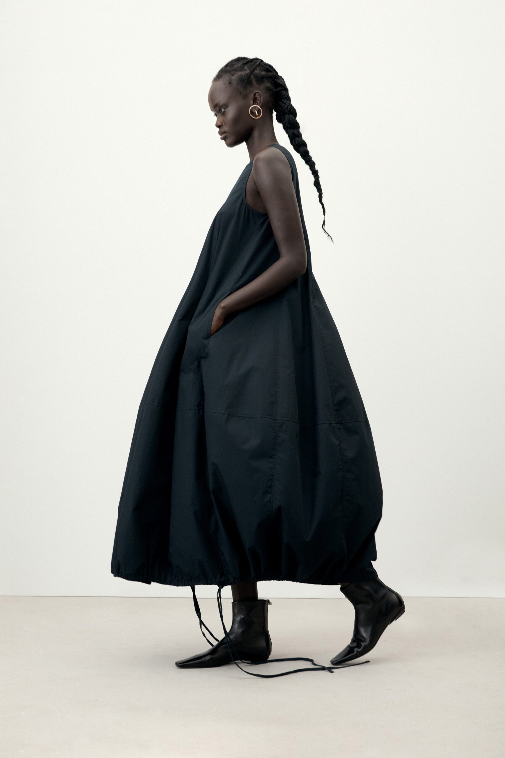 Lee Mathews S/S 22 Look 1