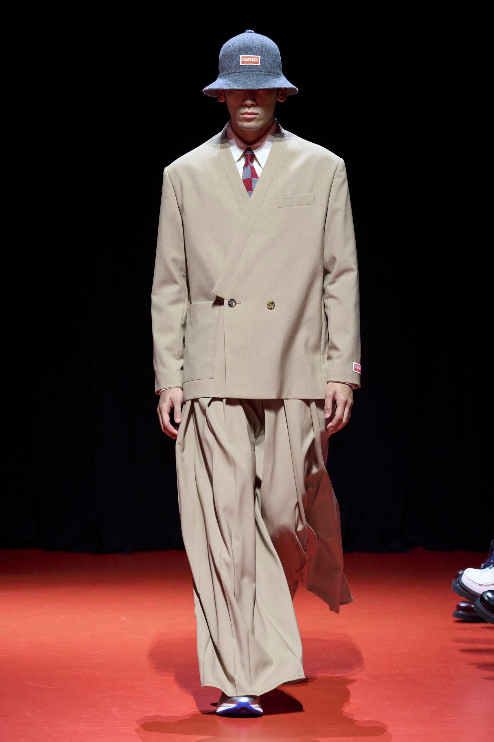 Kenzo F/W 23 Menswear Look 1