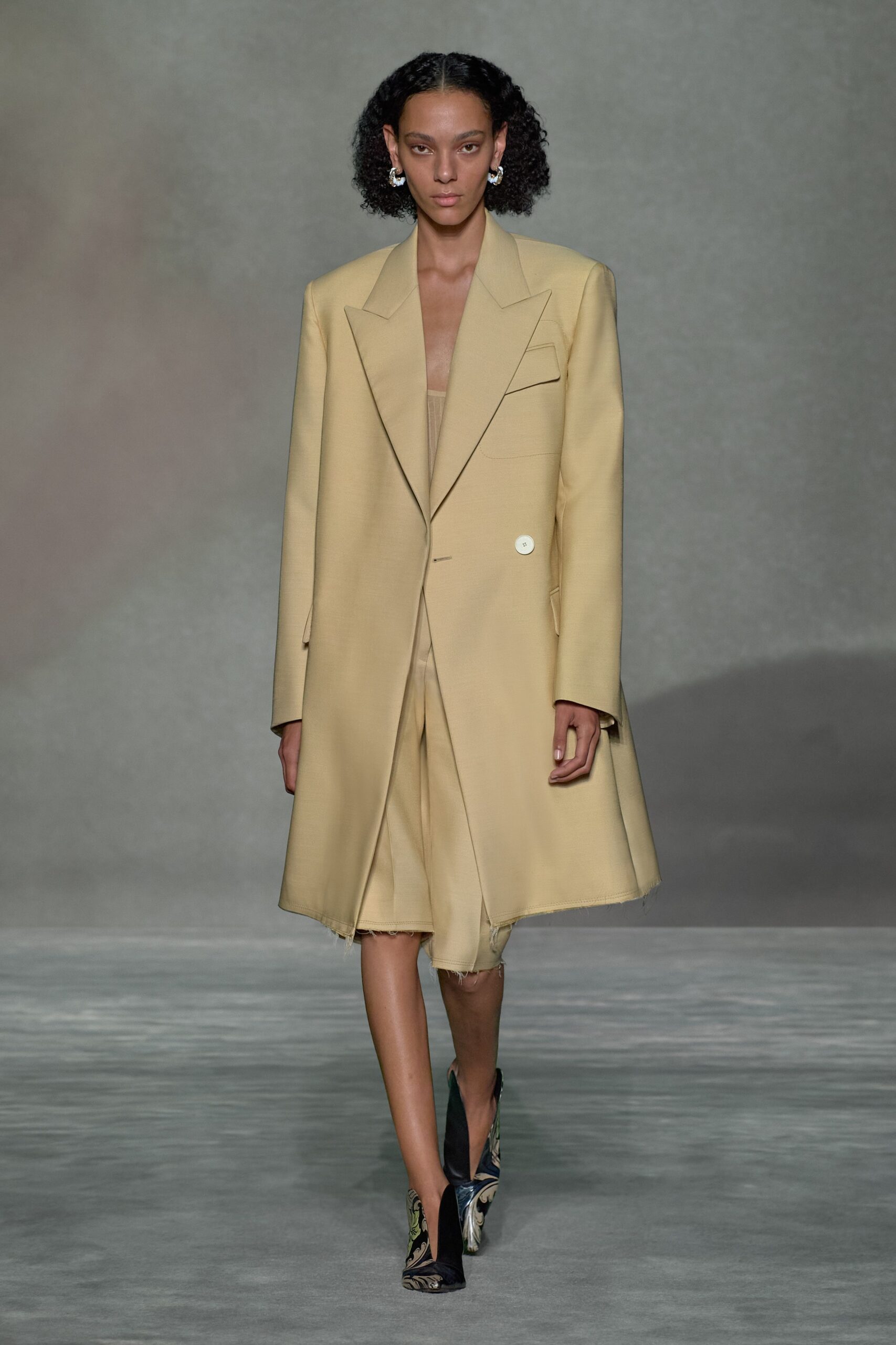 Lanvin S/S 23 Look 1