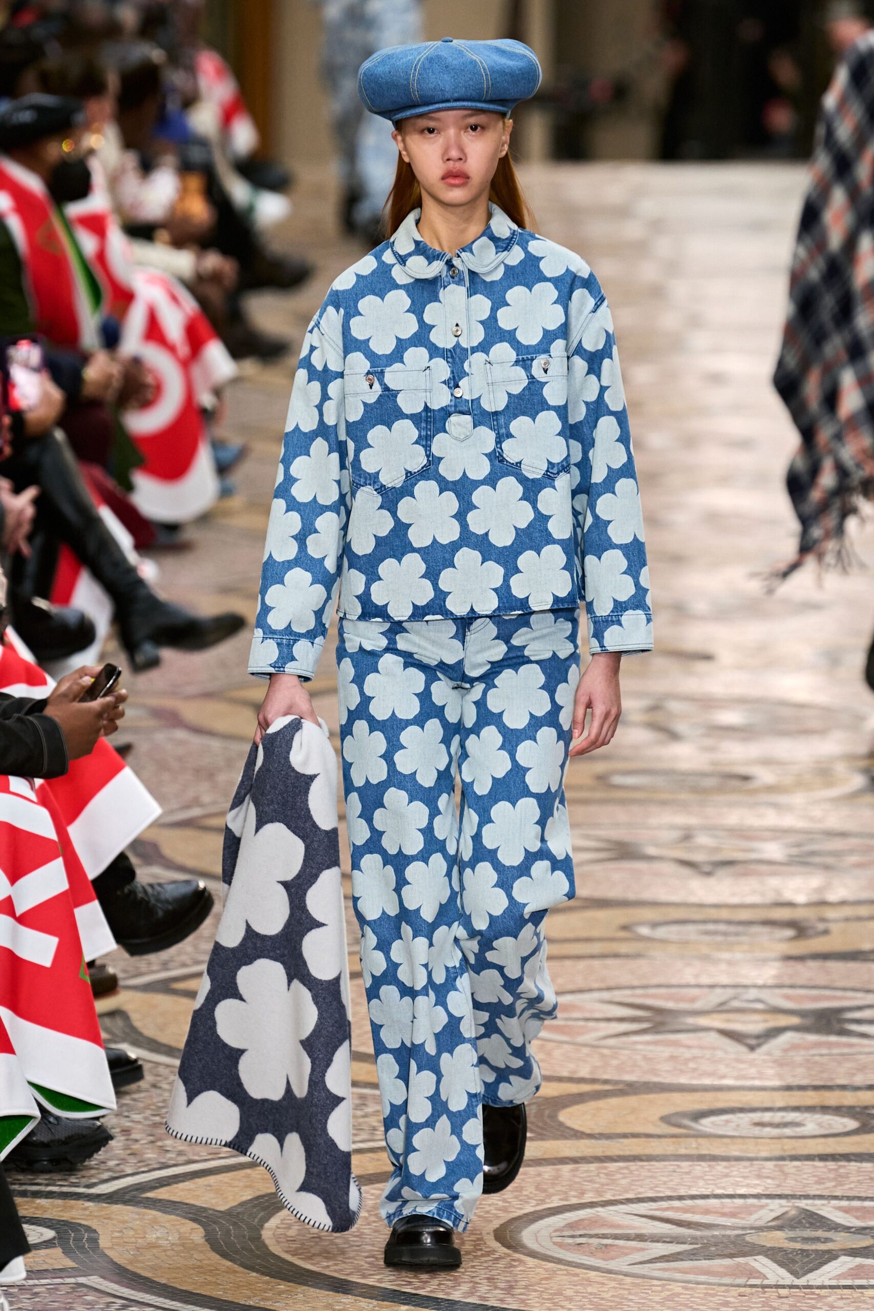 Kenzo F/W 22 Look 3