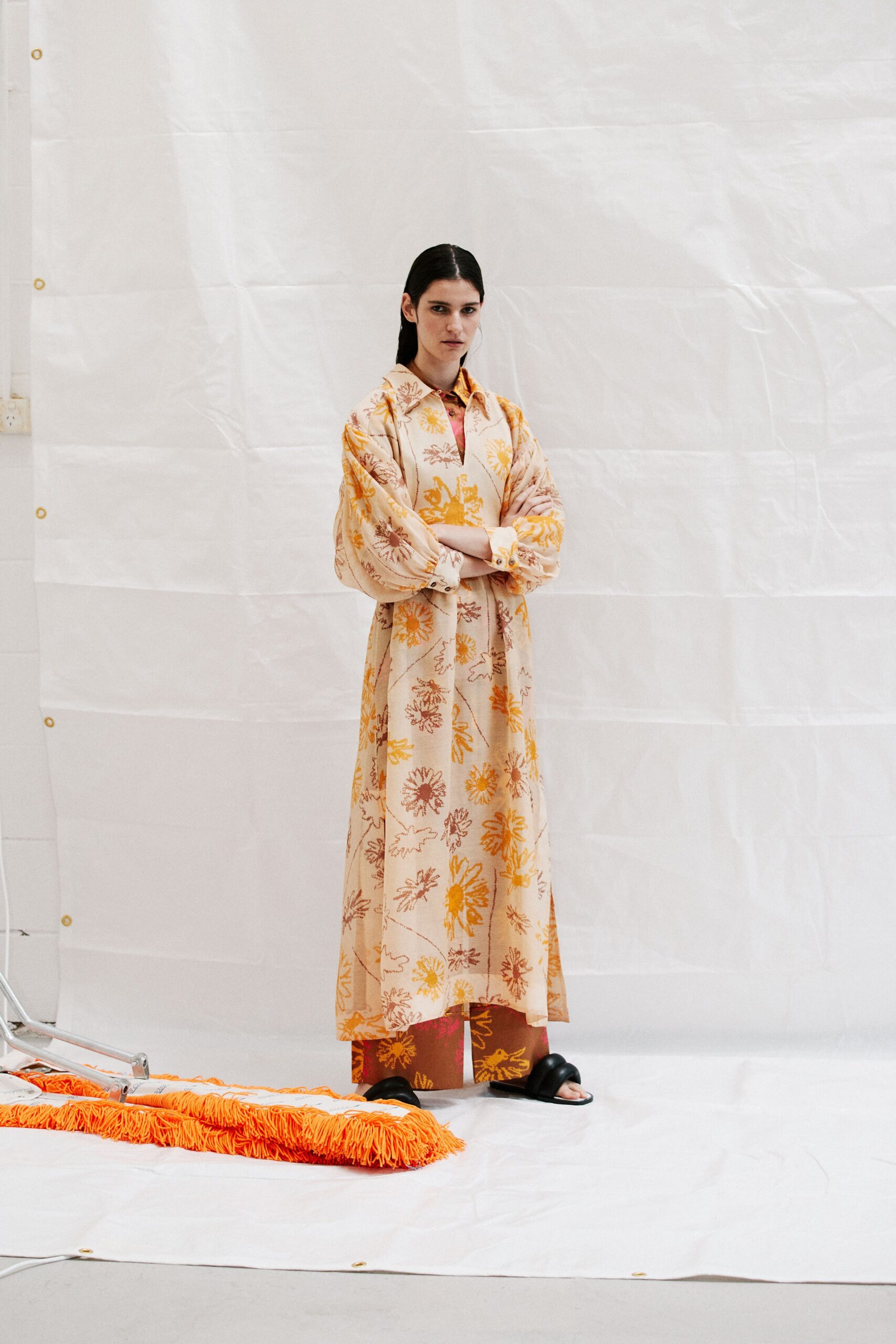 Lee Mathews Resort 22 Look 3