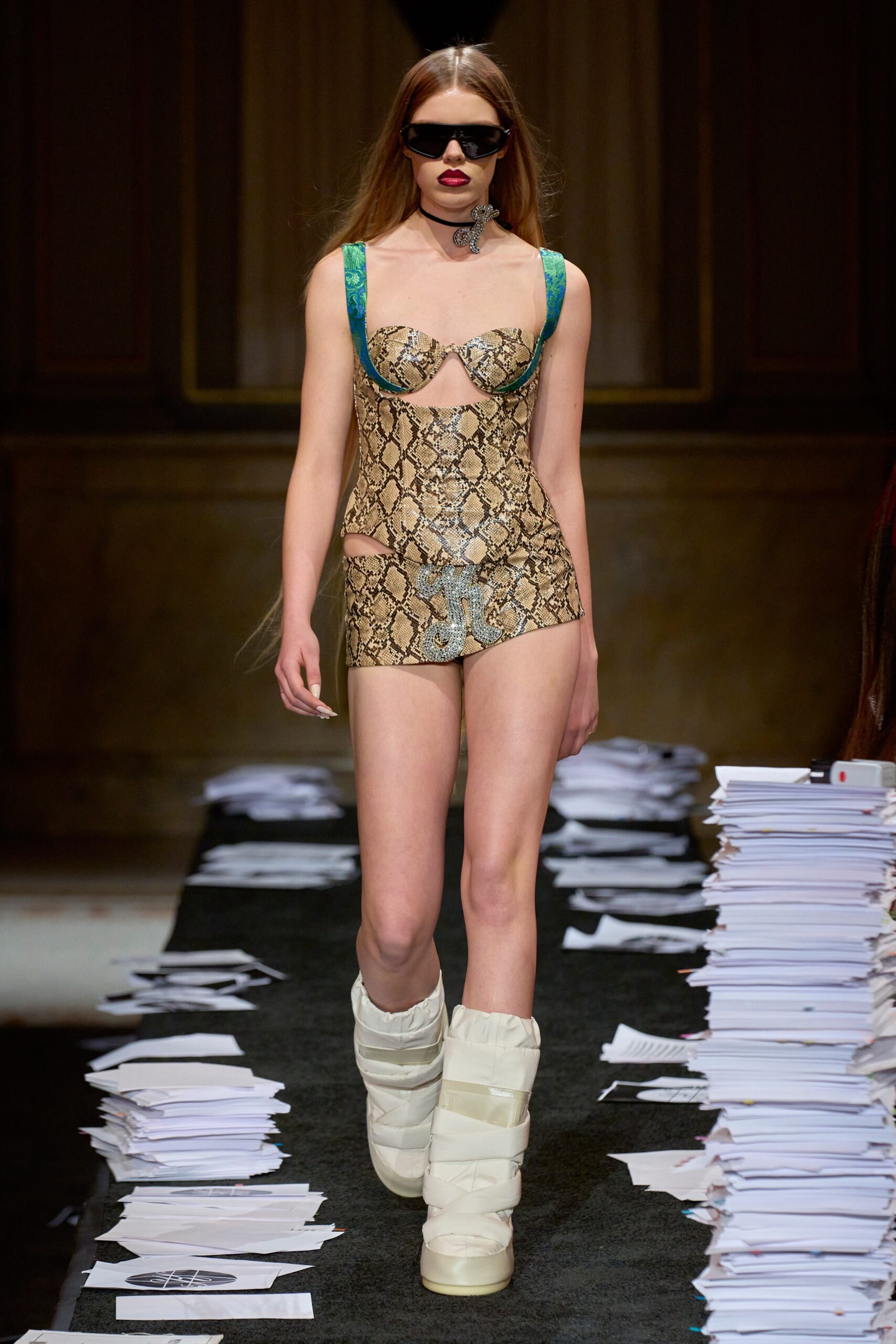 Kim Shui F/W 23 Look 4