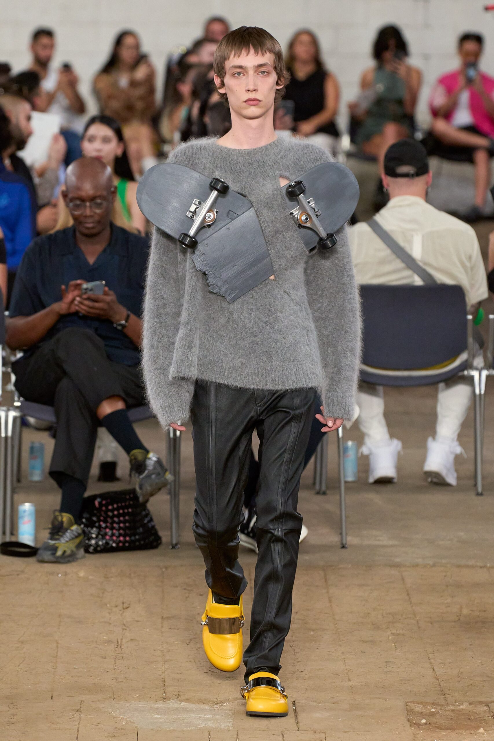 JW Anderson Resort 23 Look 5