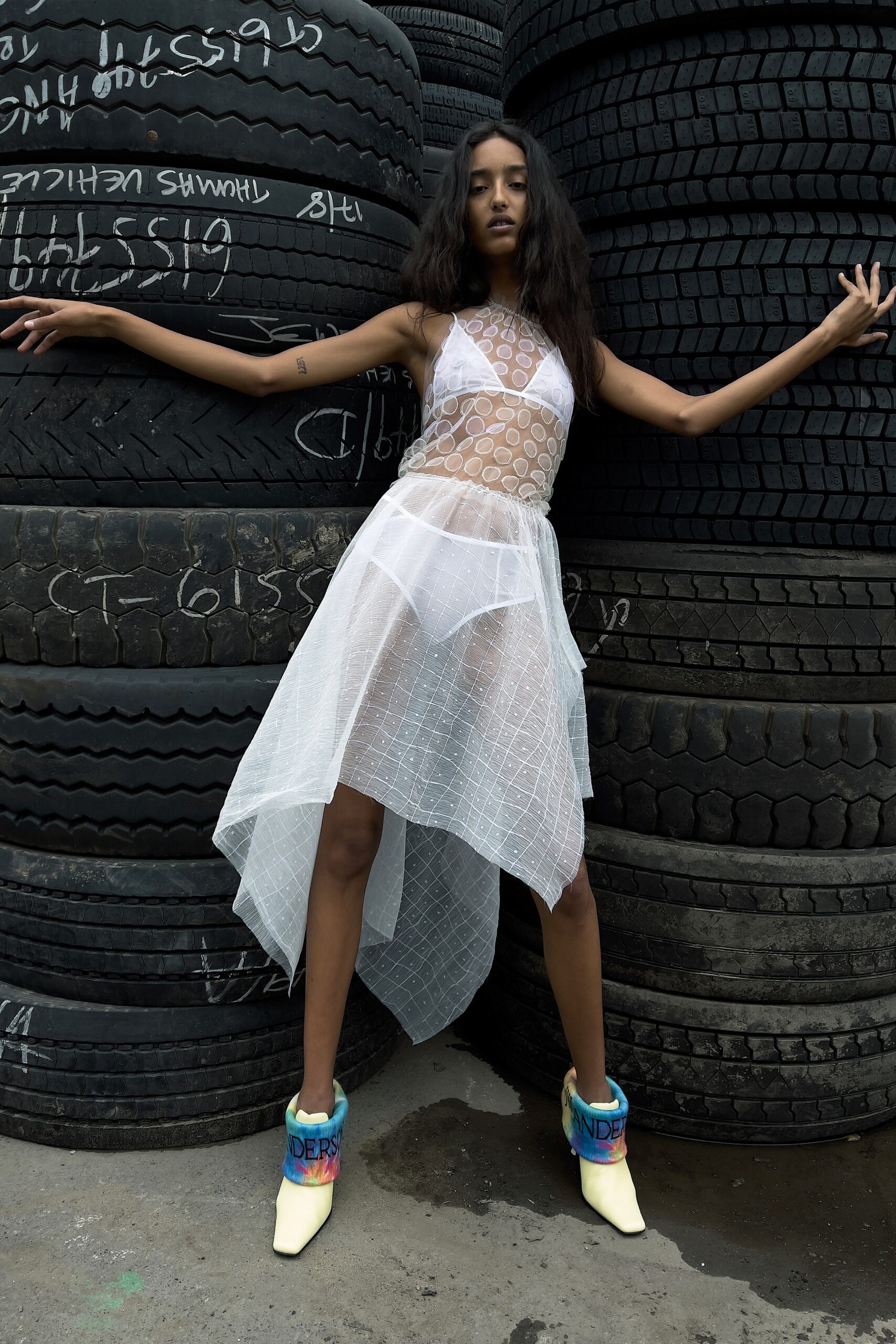 JW Anderson S/S 22 Look 5