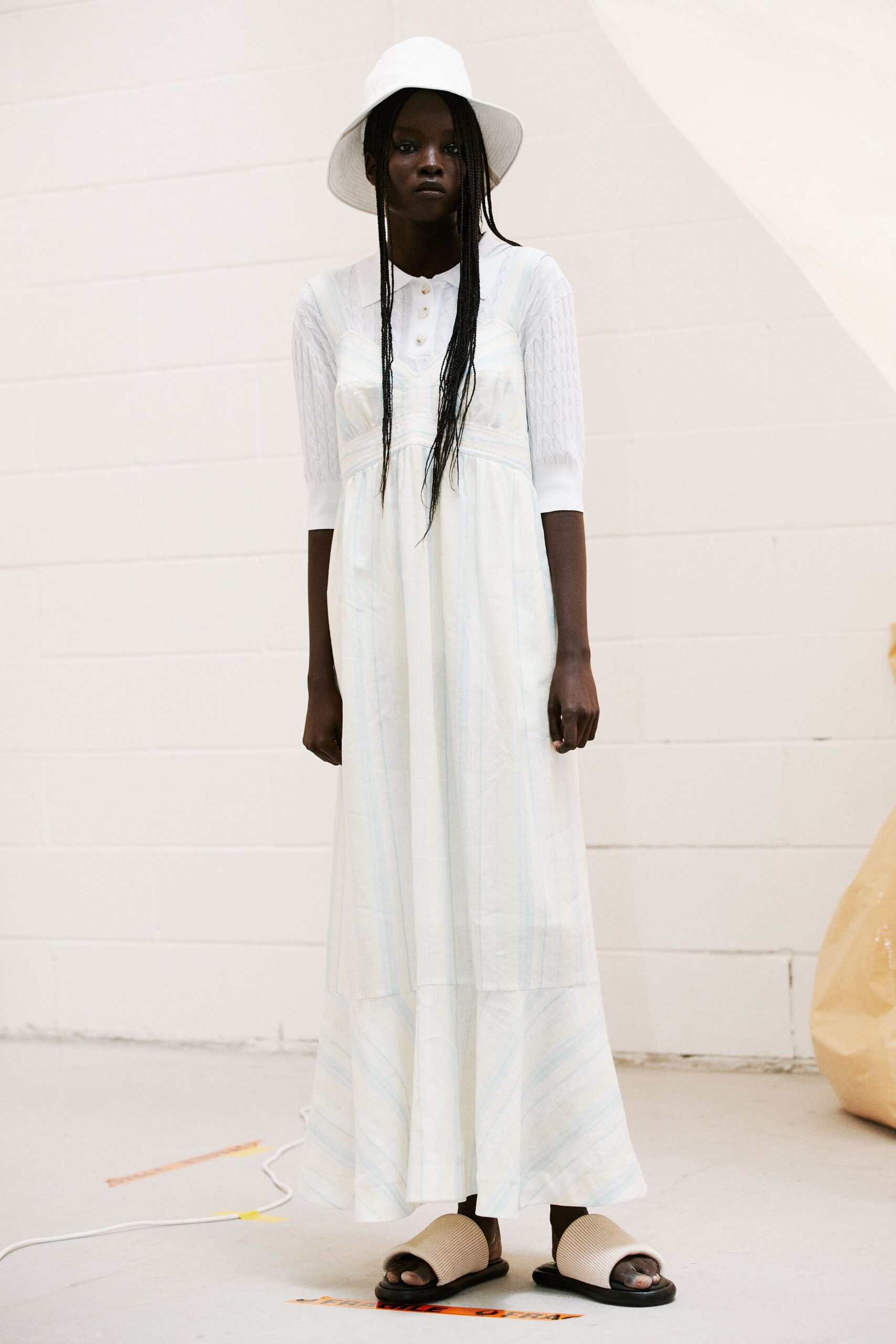 Lee Mathews Resort 22 Look 6