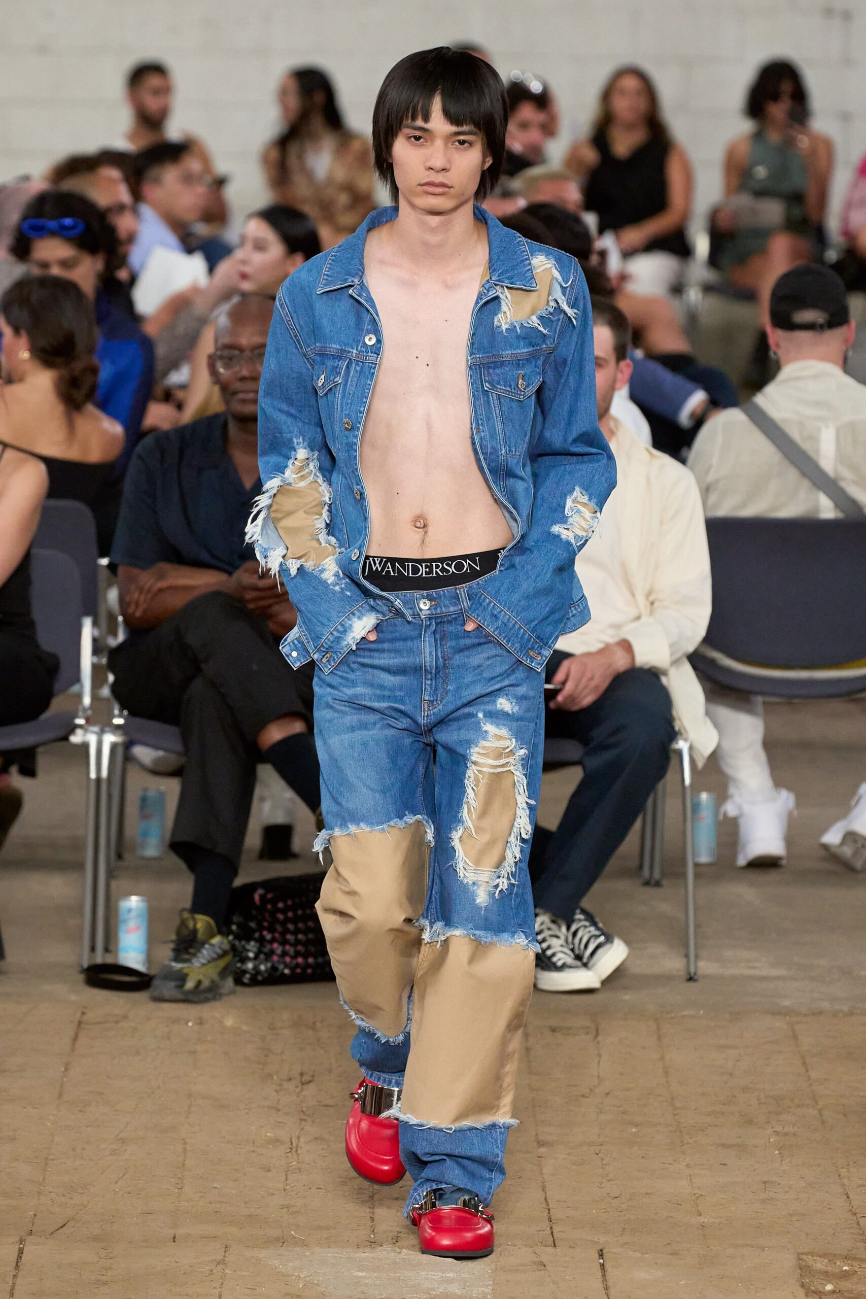 JW Anderson Resort 23 Look 7