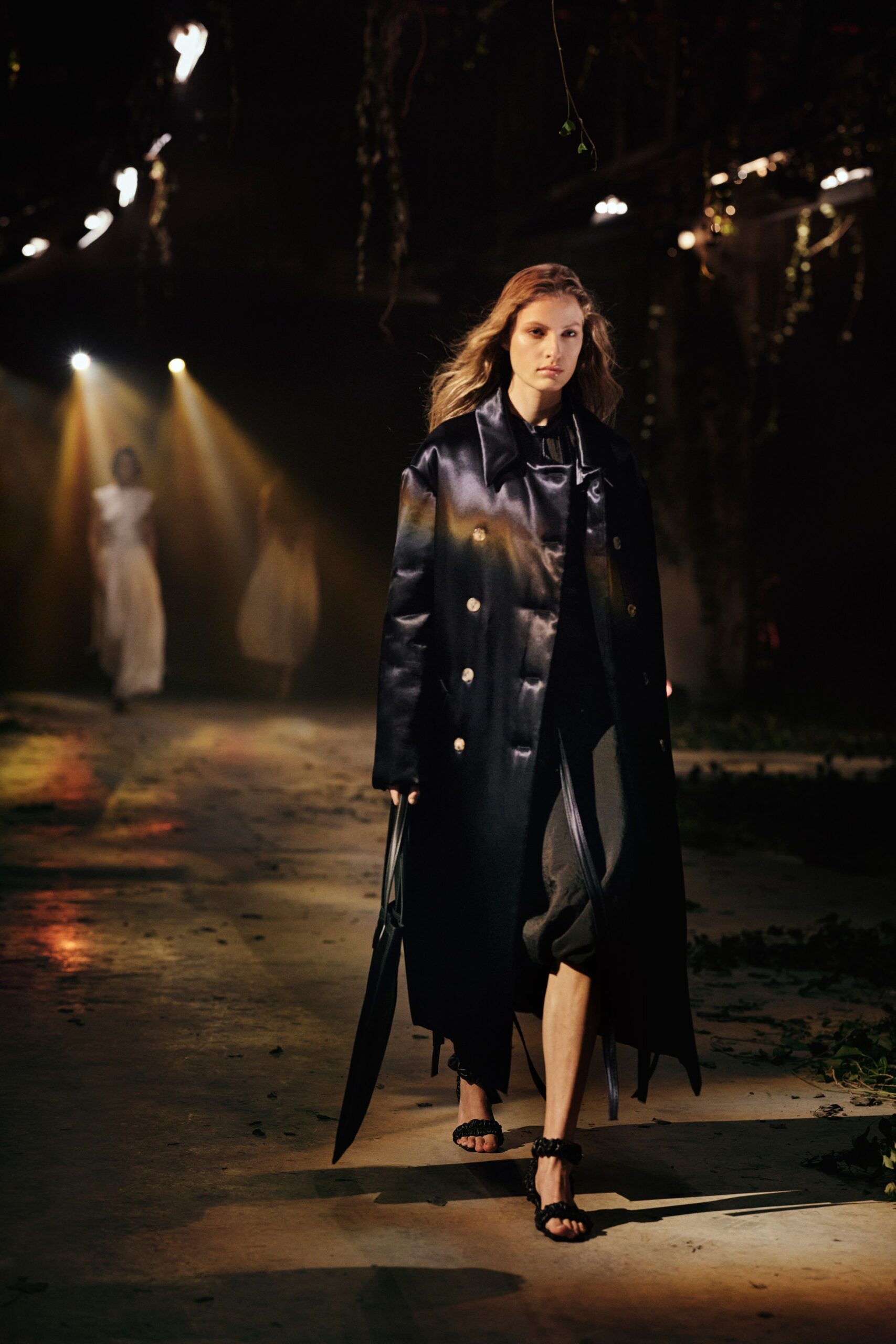 Khaite S/S 22 Look 8