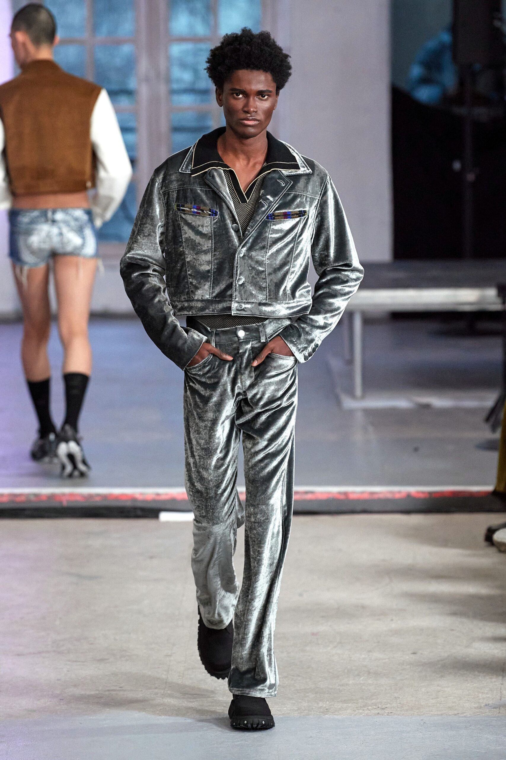 Kenneth Ize F/W 22 Look 8