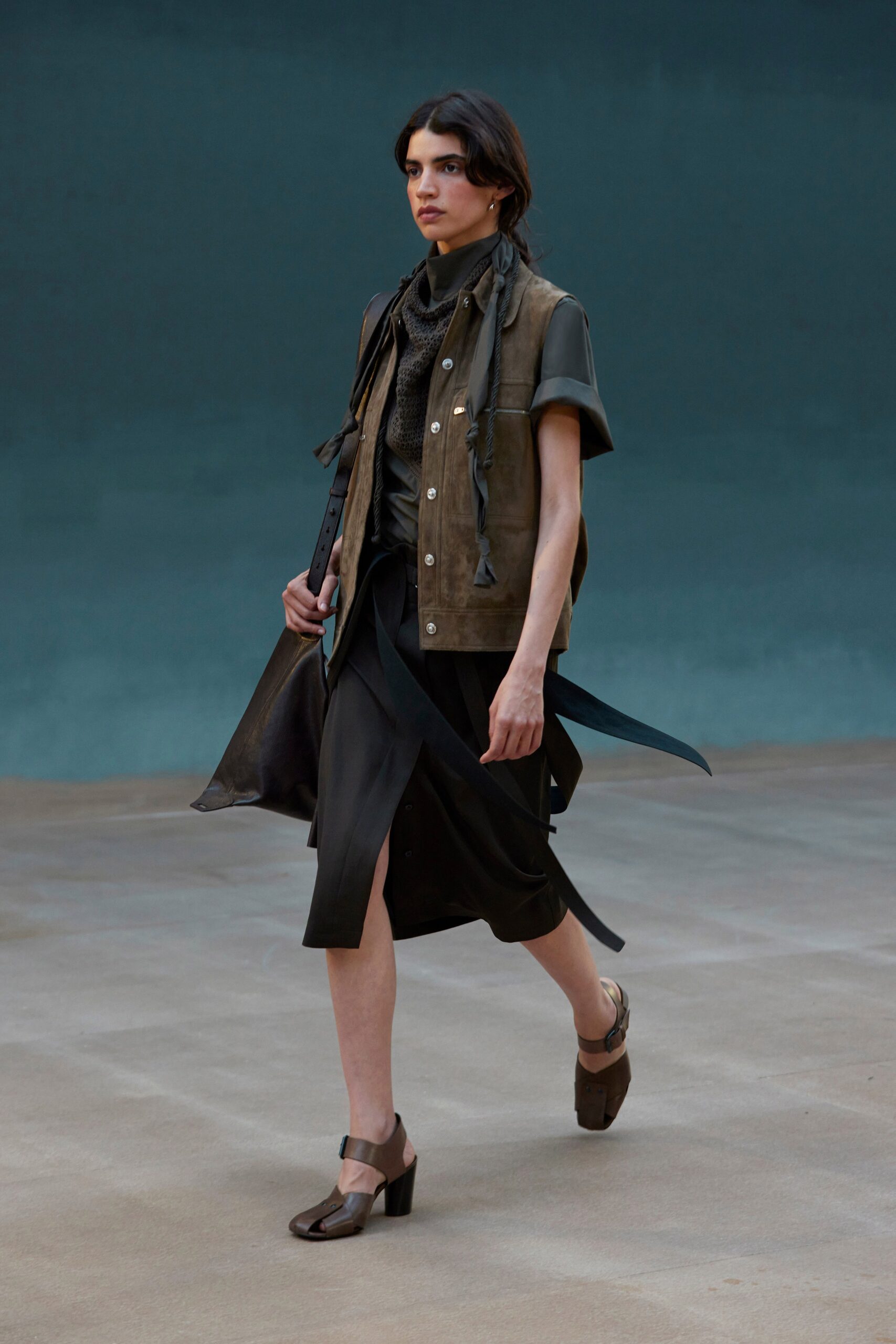Lemaire S/S 22 Look 9