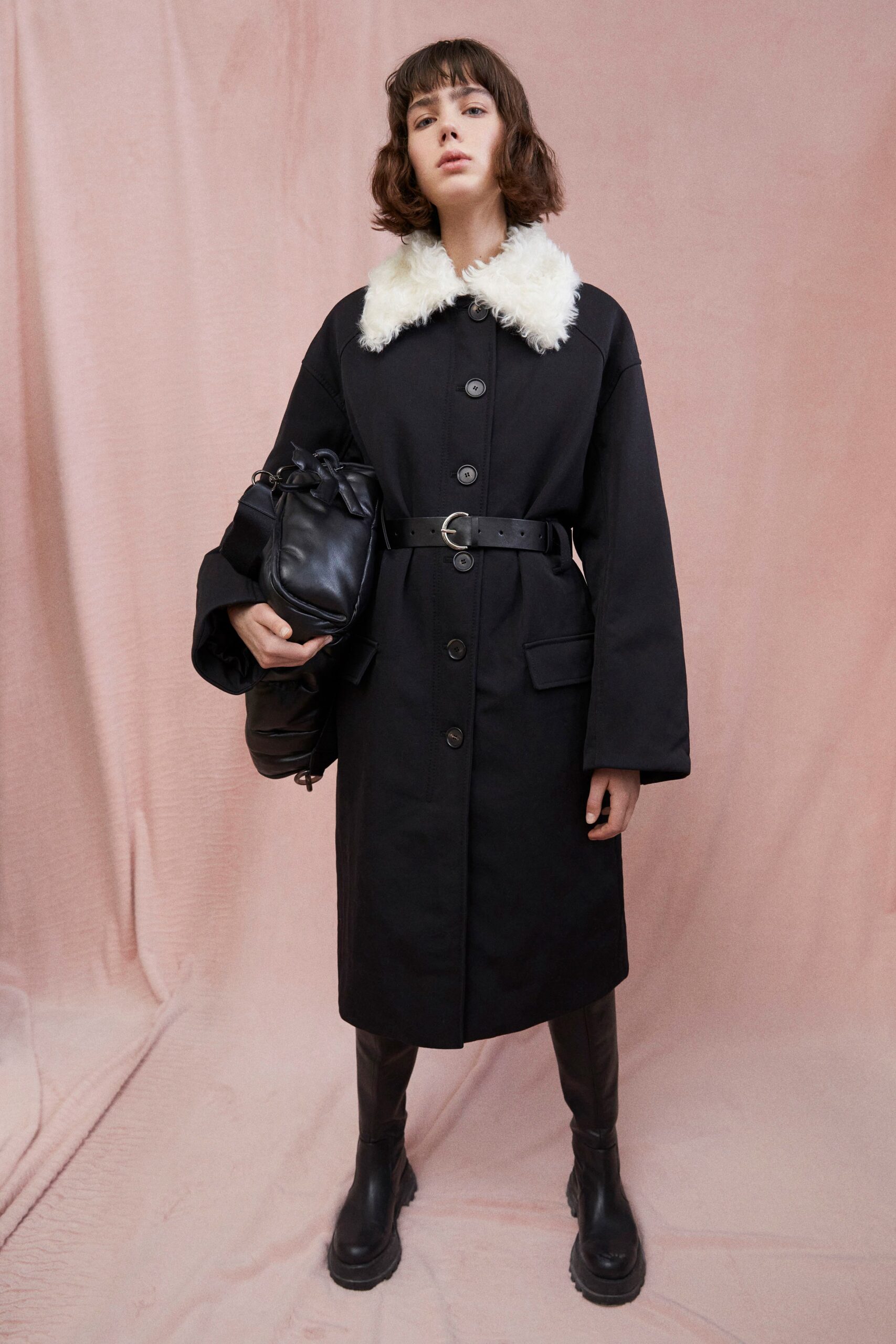 K Krizia F/W 22 Look 9