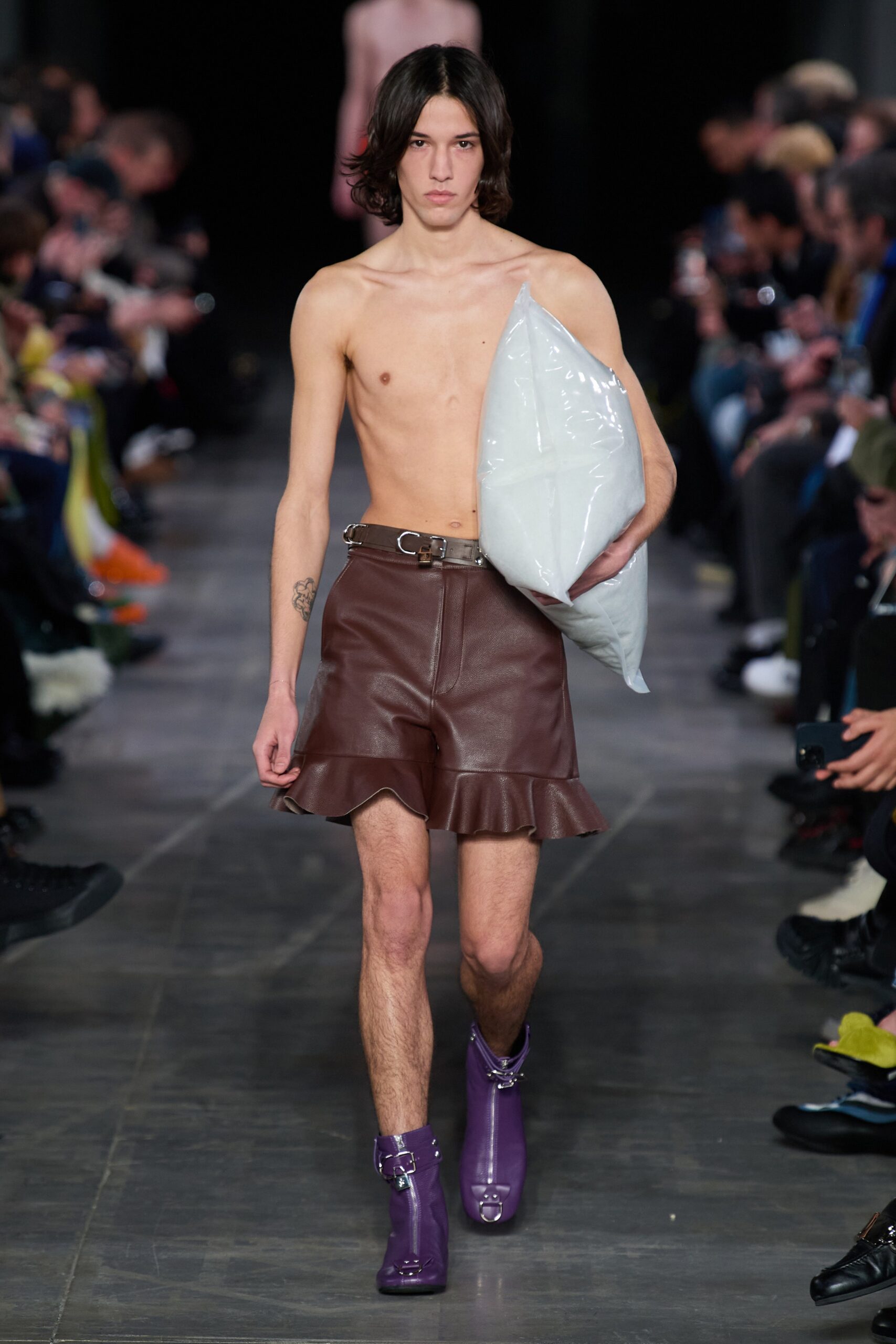 JW Anderson F/W 23 Look 10