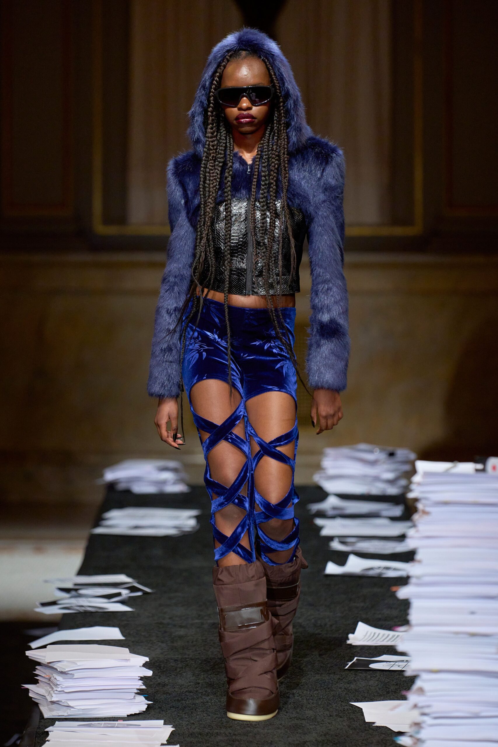 Kim Shui F/W 23 Look 10