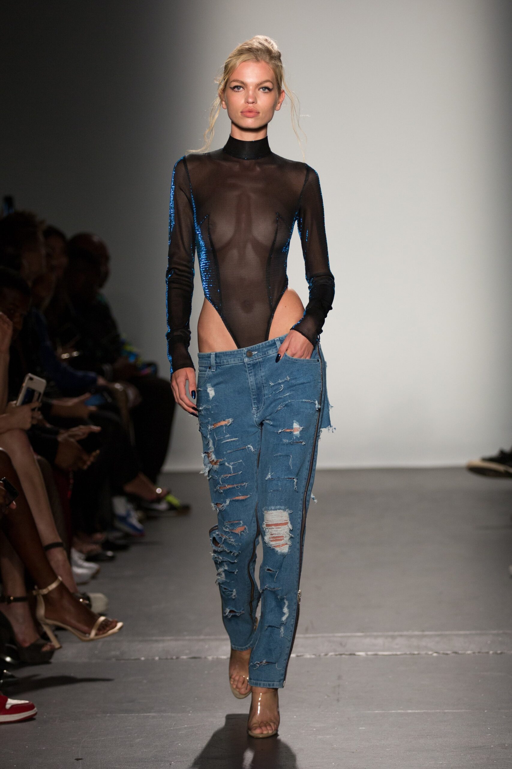 LaQuan Smith S/S 19 Look 10