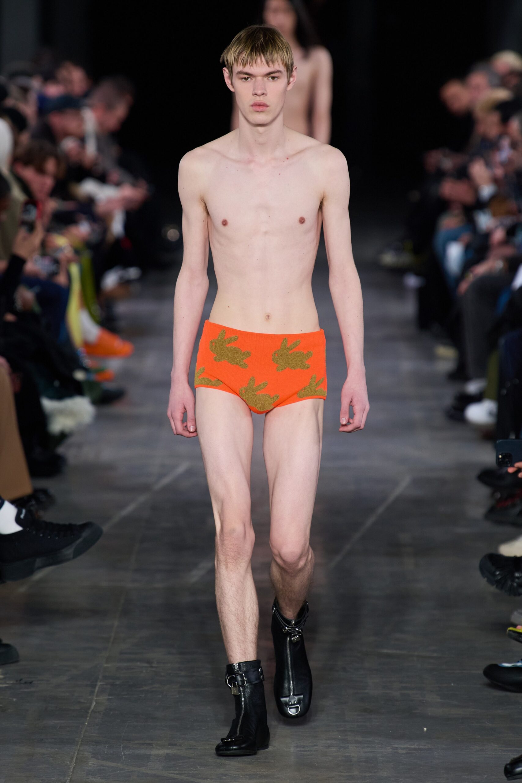 JW Anderson F/W 23 Look 11