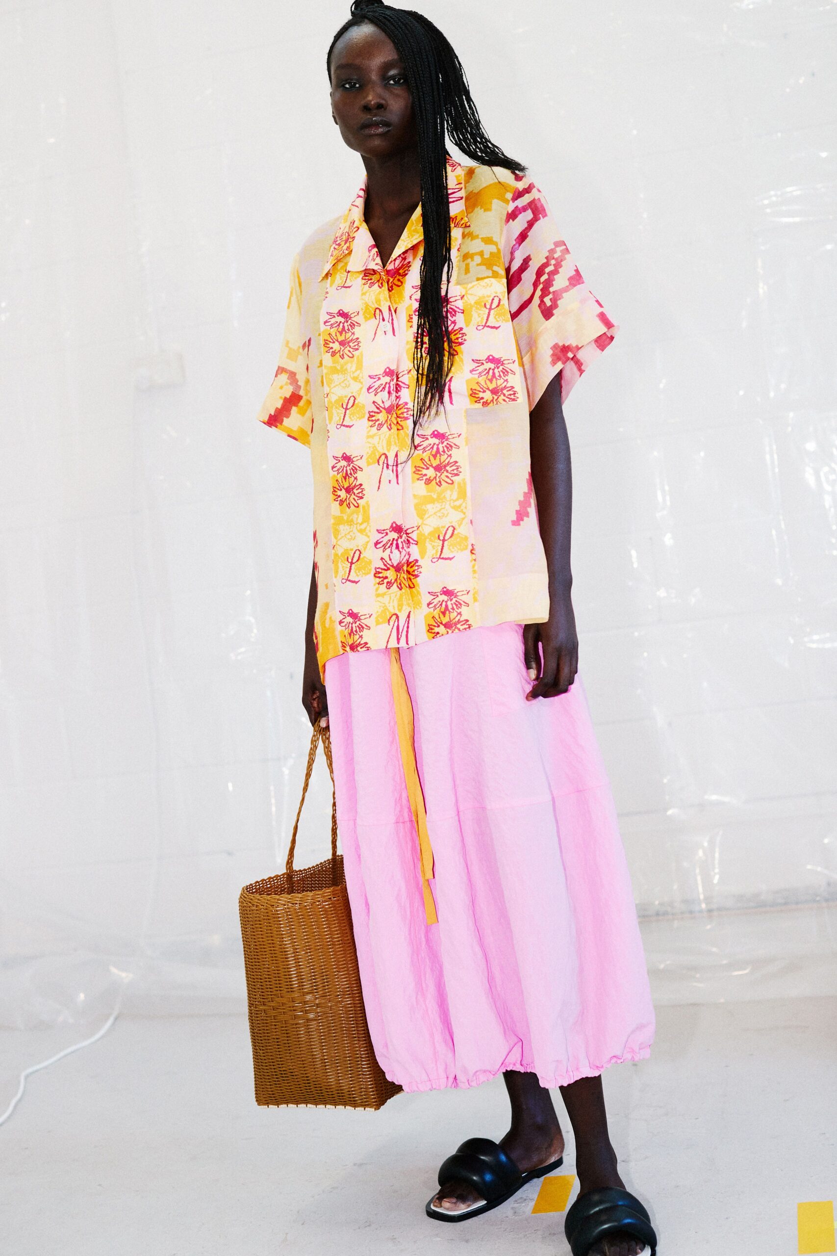 Lee Mathews Resort 22 Look 11