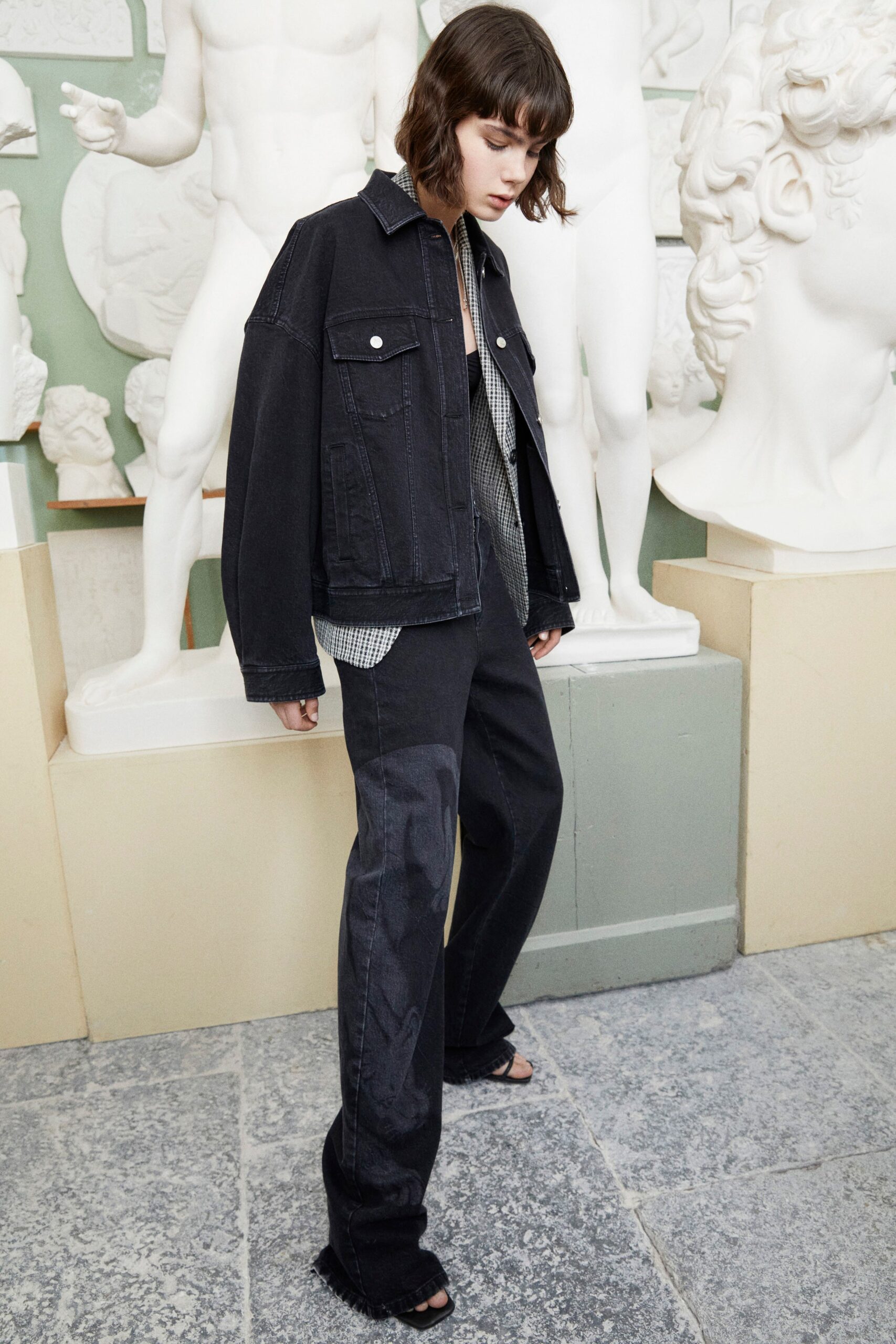 K Krizia F/W 22 Look 12