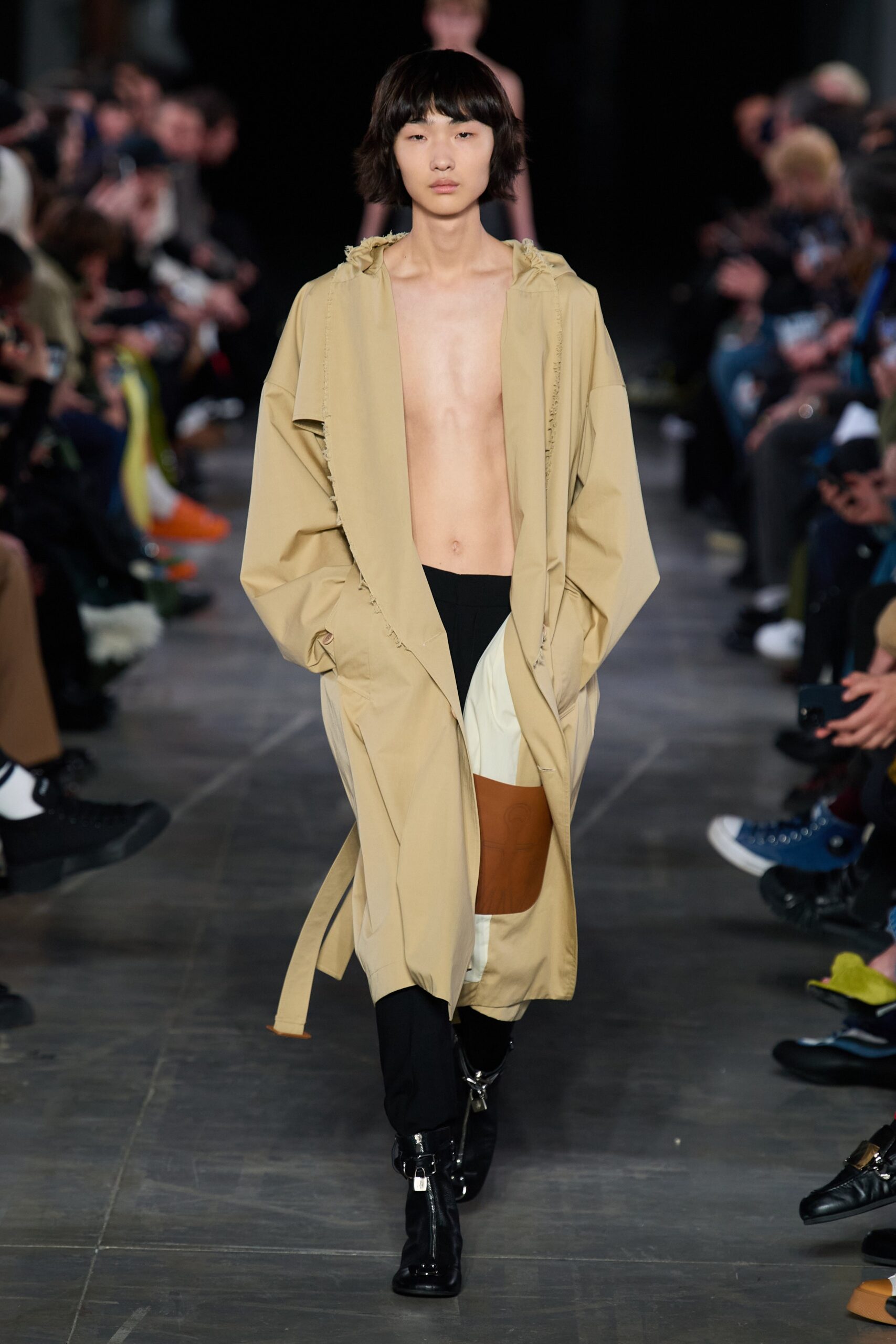 JW Anderson F/W 23 Look 13