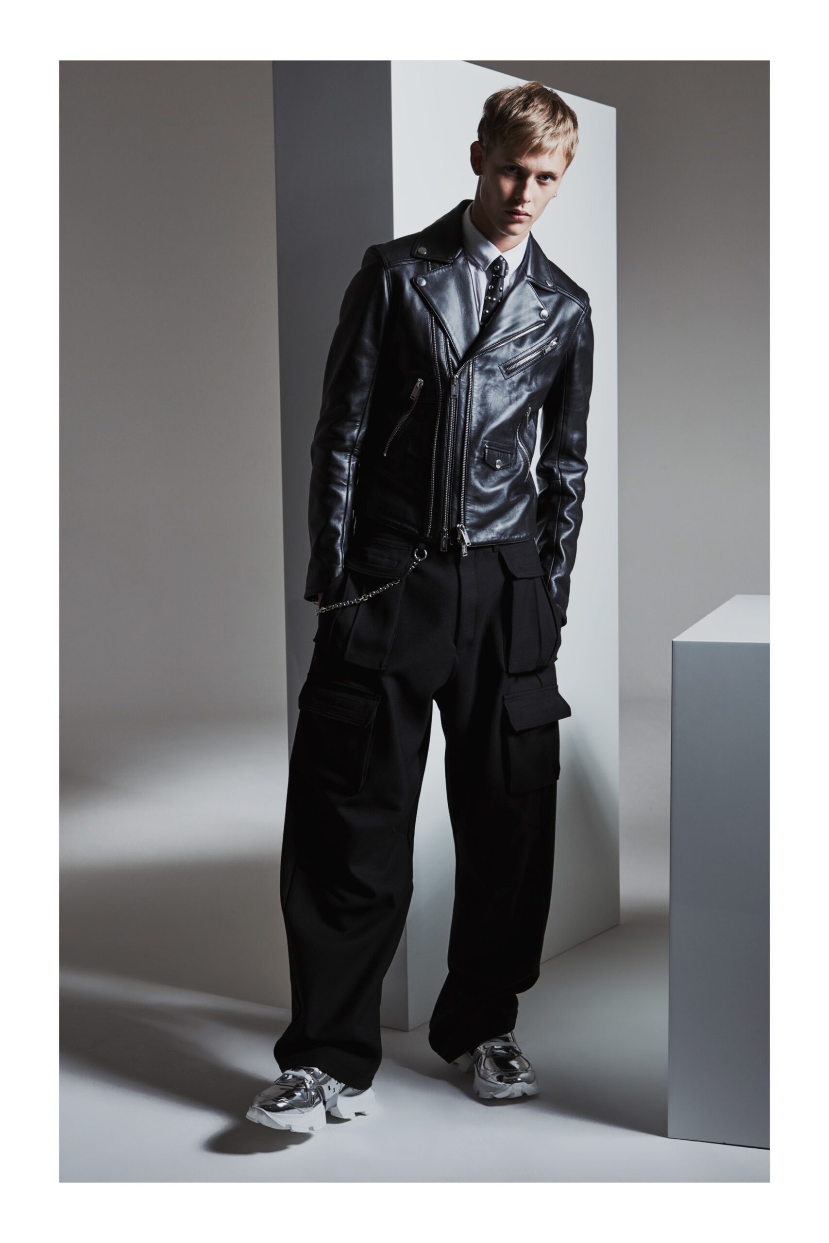 Les Hommes F/W 20 Look 15