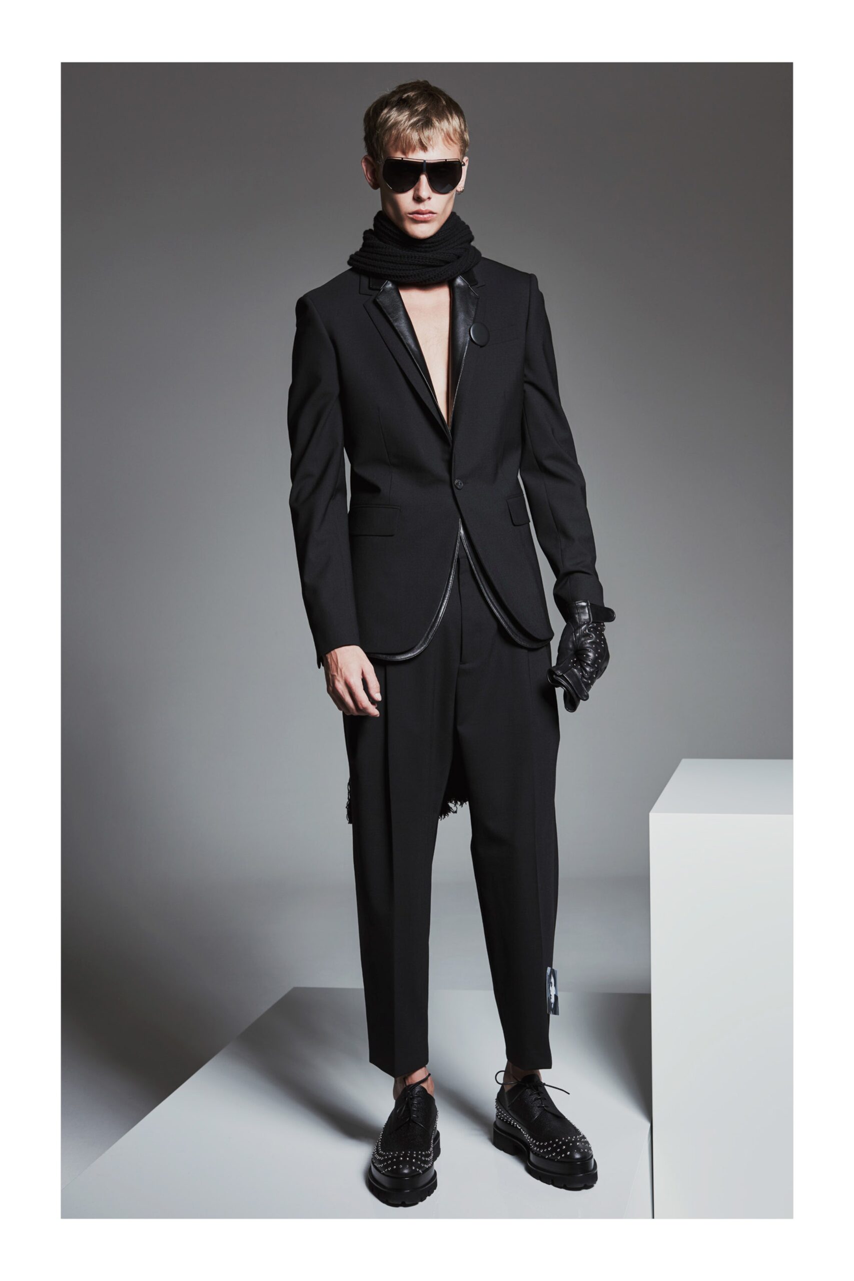 Les Hommes F/W 20 Look 16