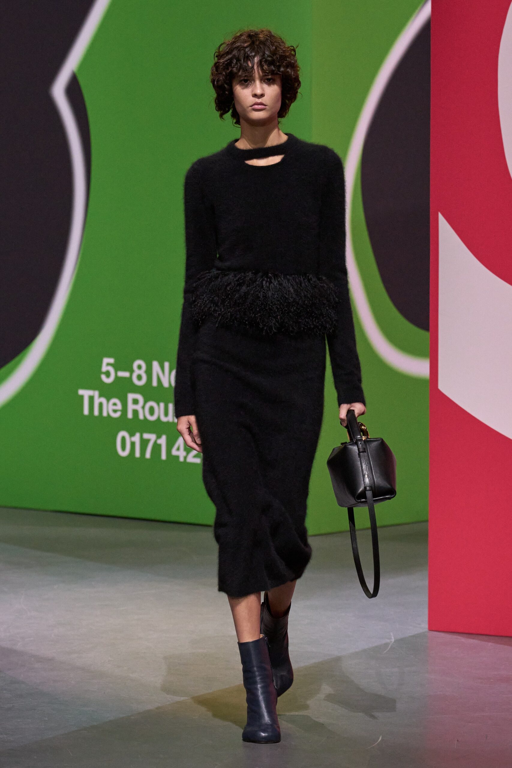 JW Anderson F/W 23 Look 17