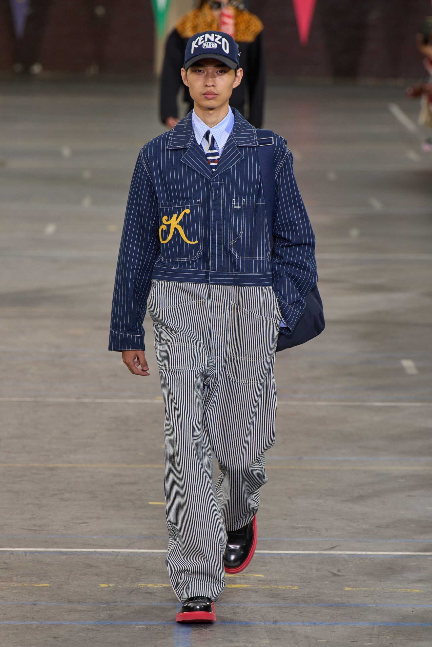 Kenzo S/S 23 Look 17