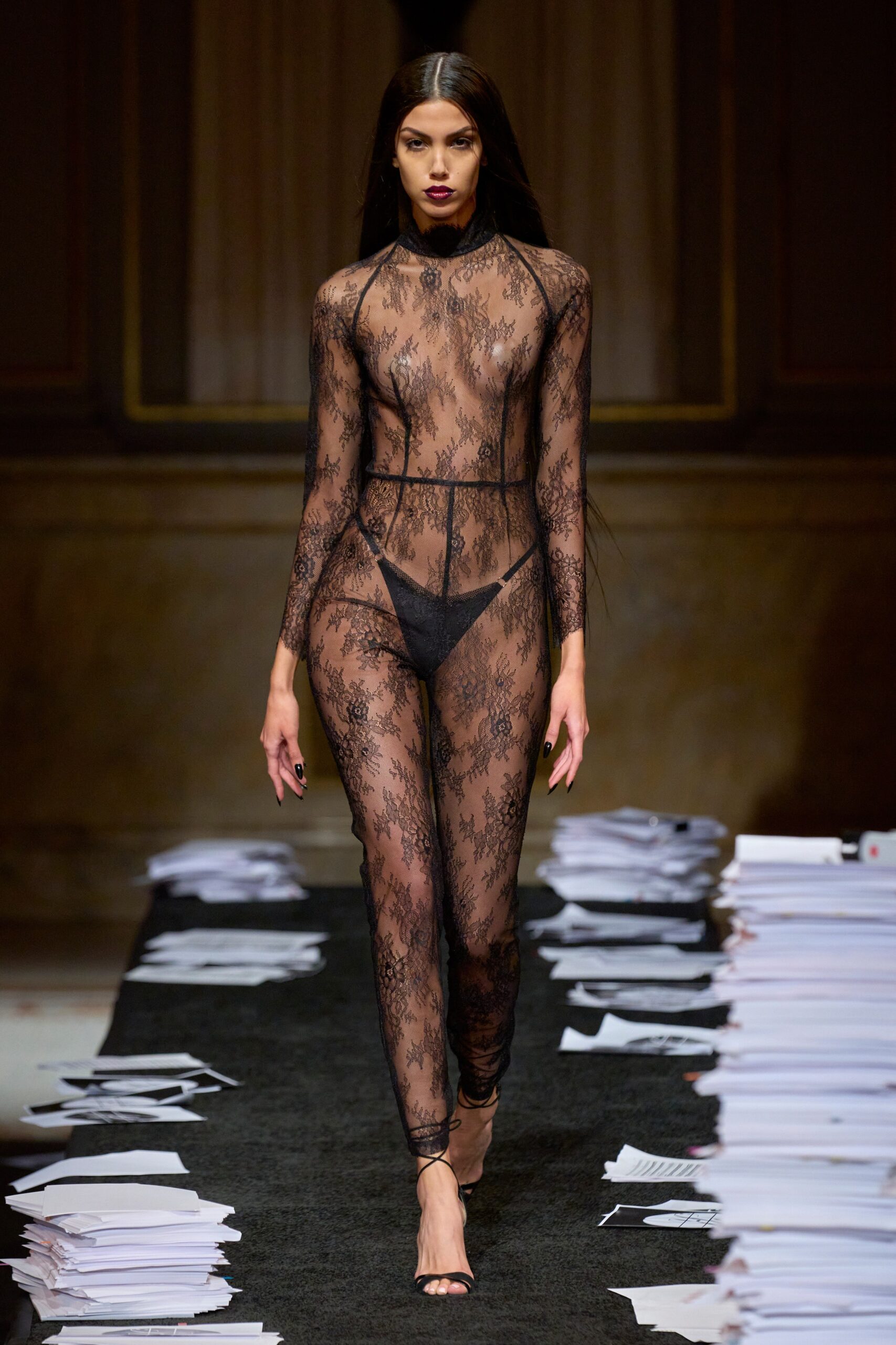 Kim Shui F/W 23 Look 20