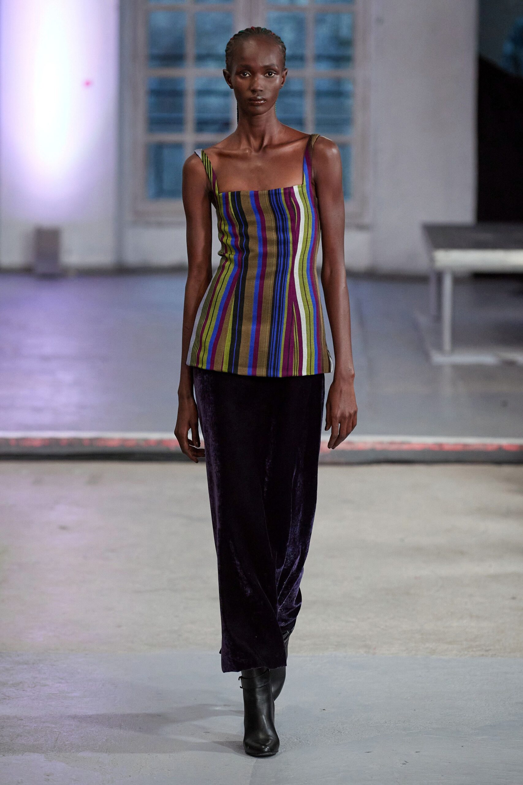 Kenneth Ize F/W 22 Look 21