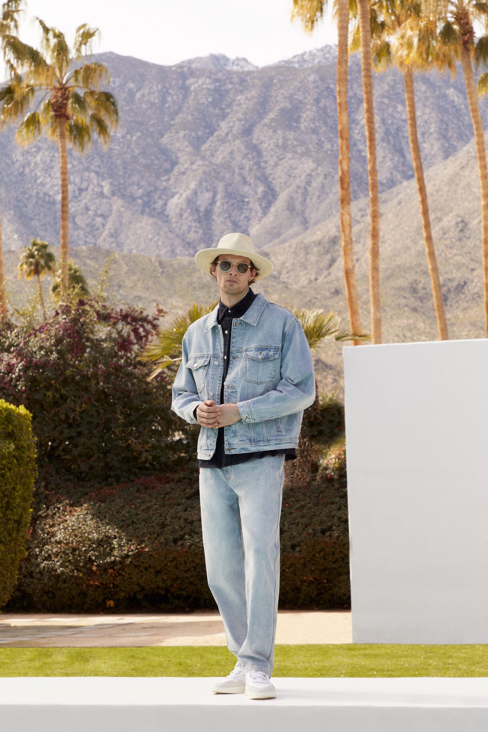 Kith S/S 23 Menswear Look 21