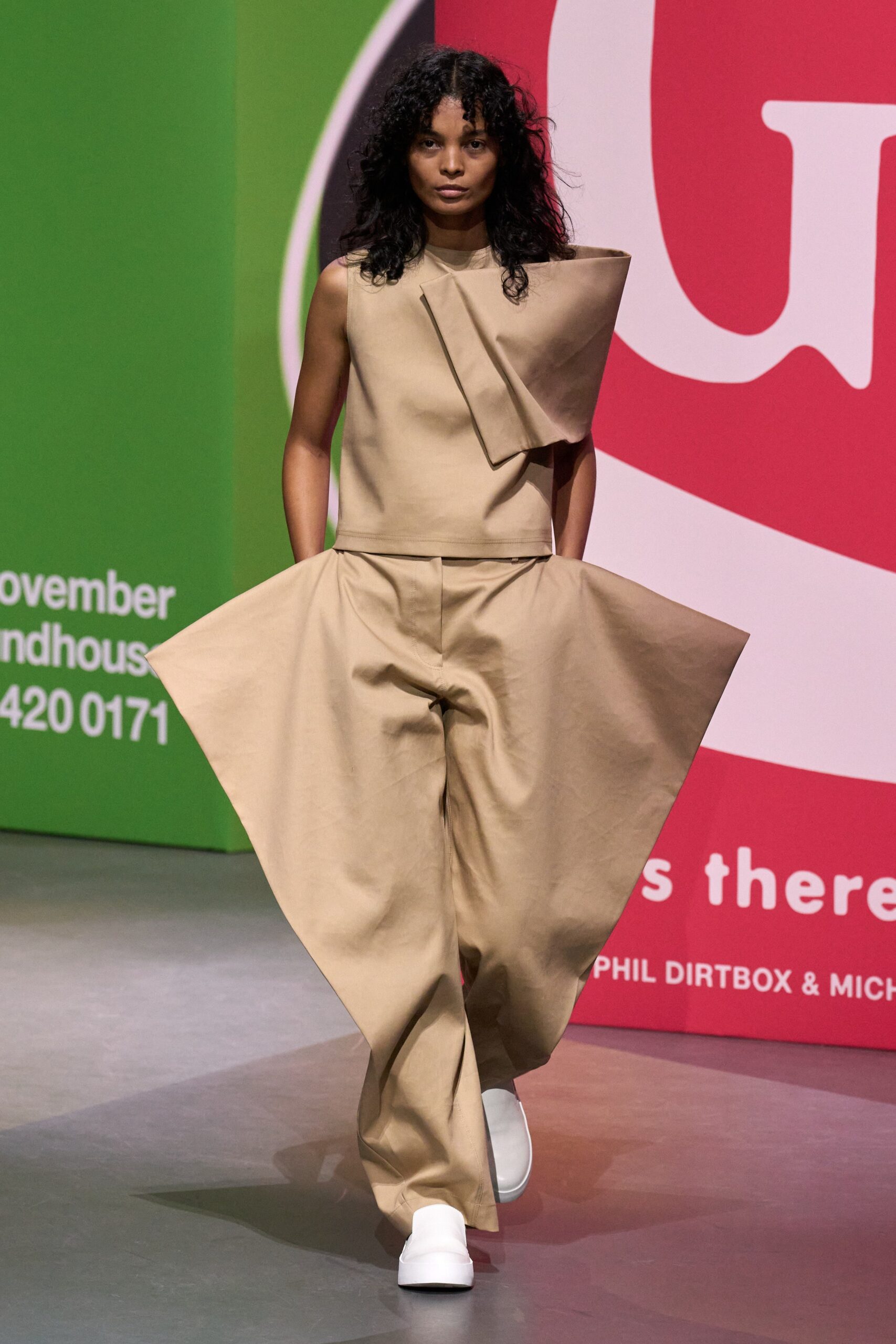 JW Anderson F/W 23 Look 22