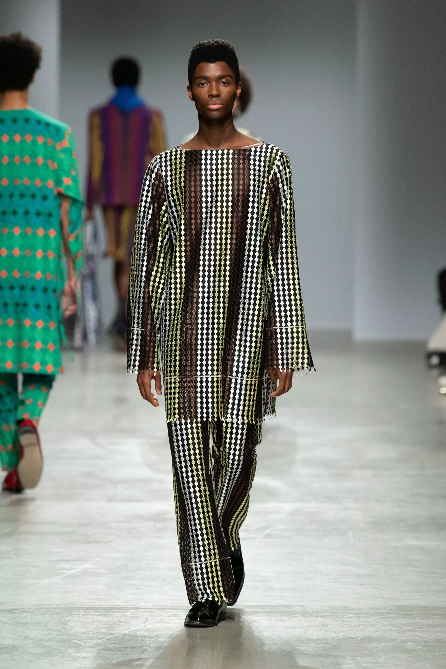 Kenneth Ize F/W 20 Look 23