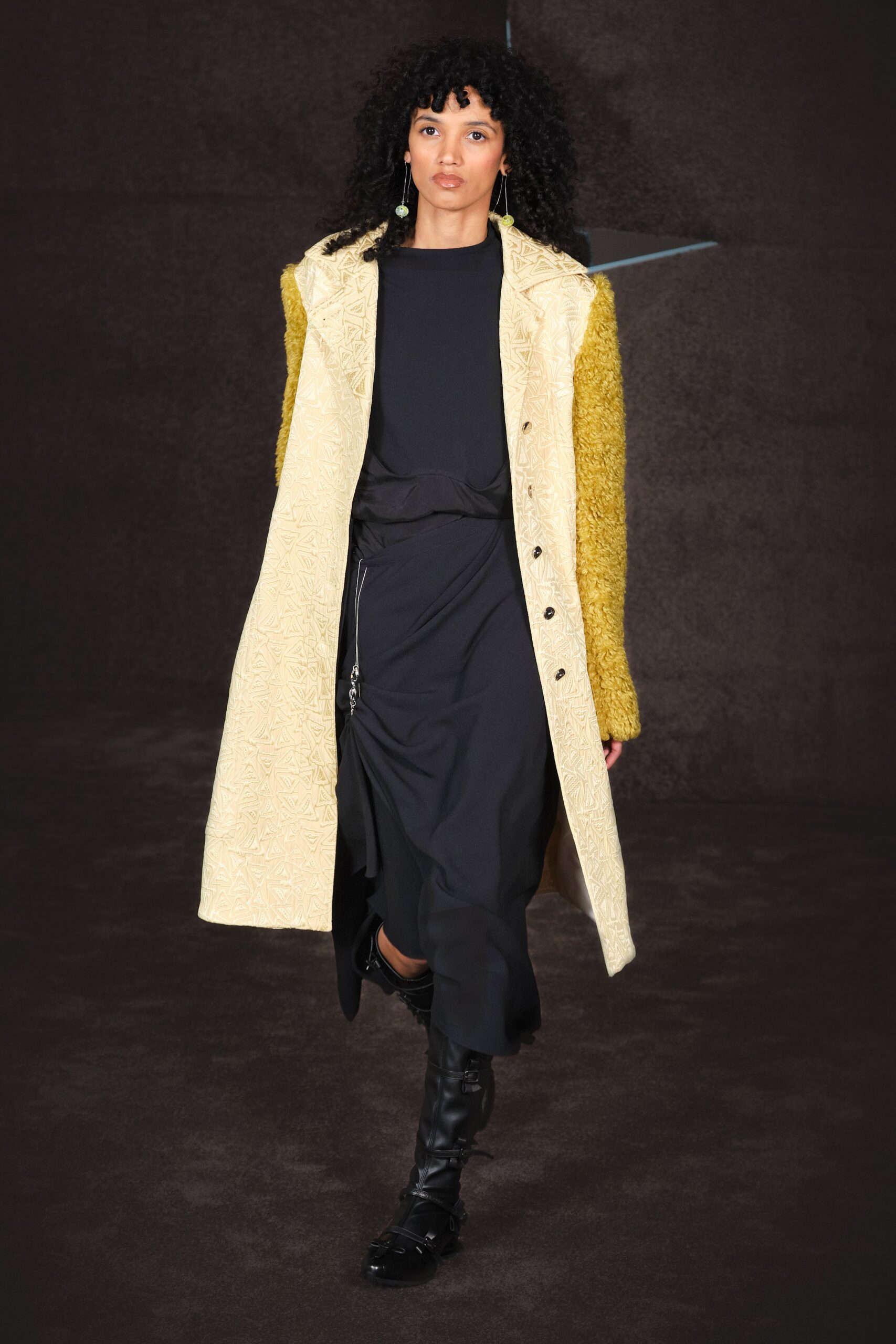 Kiko Kostadinov F/W 22 Look 24