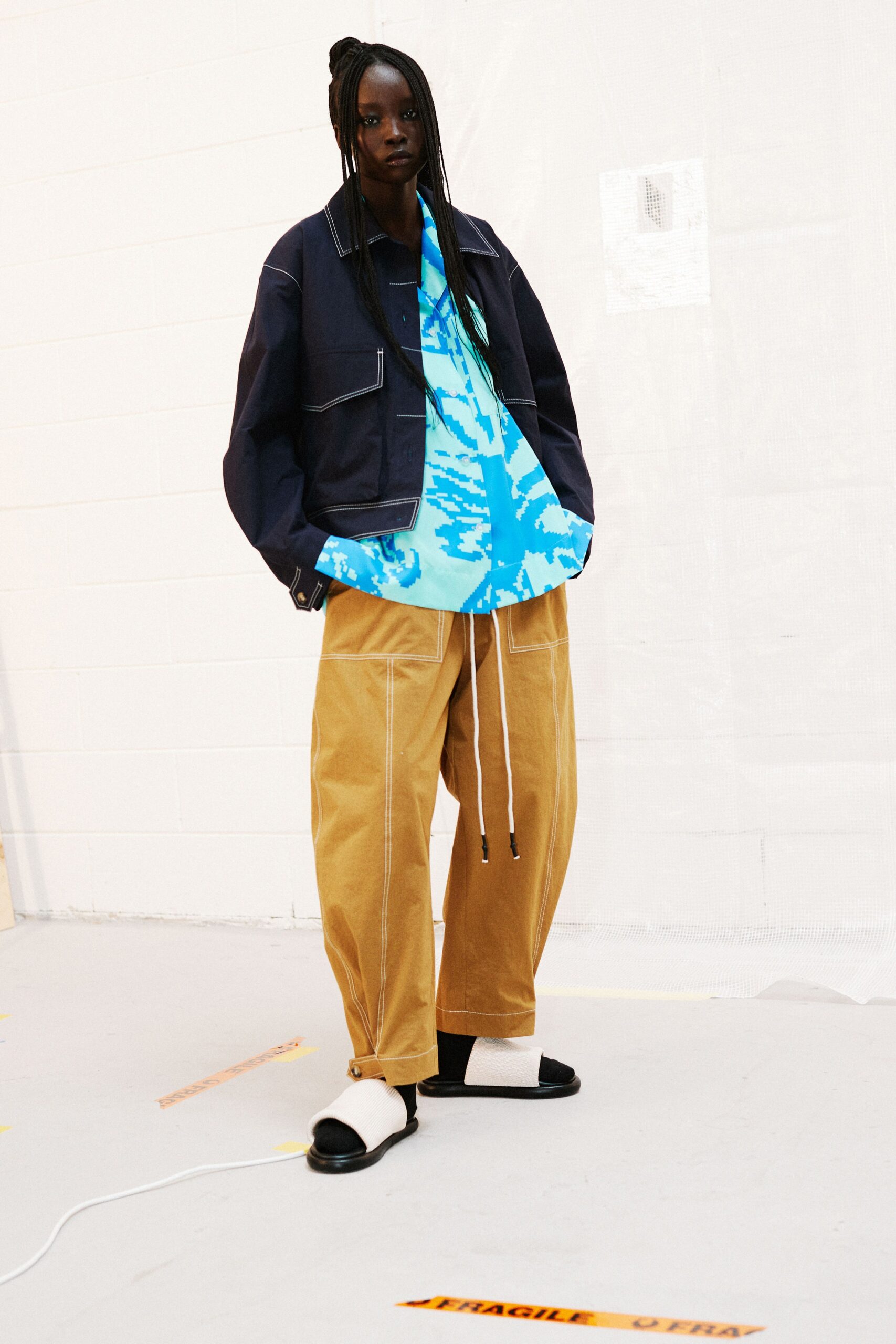 Lee Mathews Resort 22 Look 24